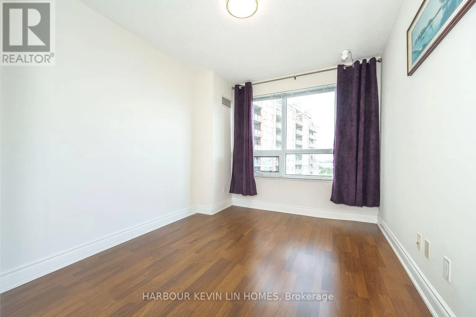 917 - 60 SOUTH TOWN CENTRE BOULEVARD