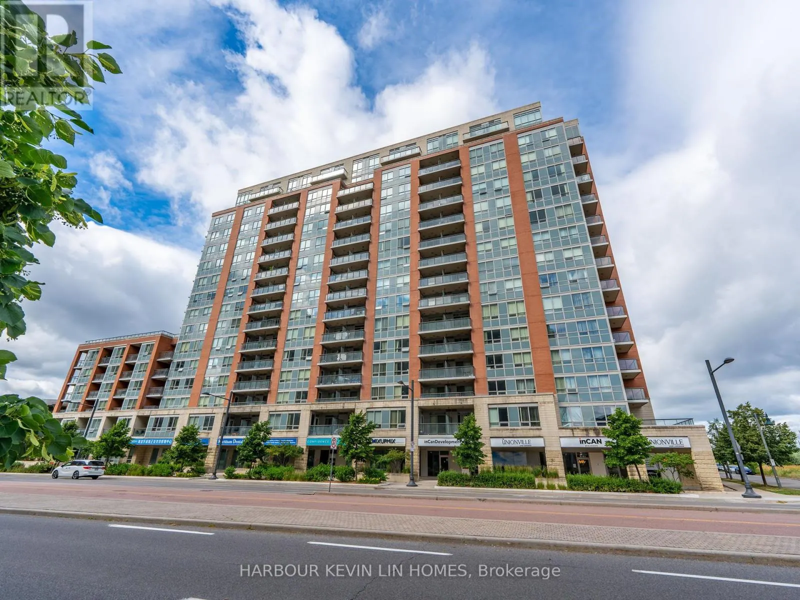 917 - 60 SOUTH TOWN CENTRE BOULEVARD