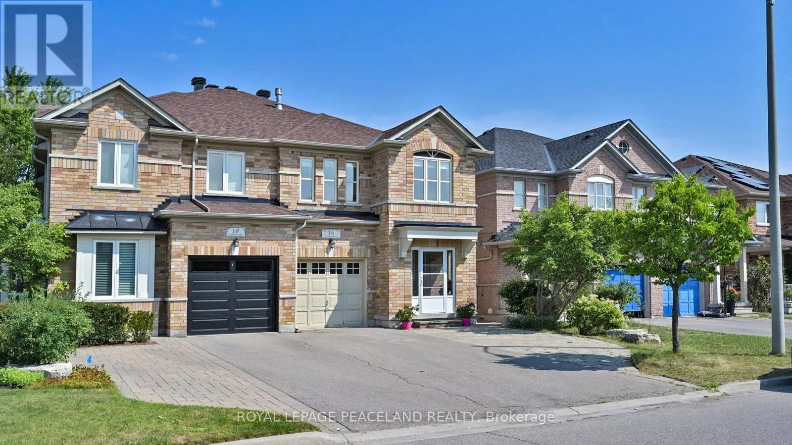 16 LEALINDS ROAD