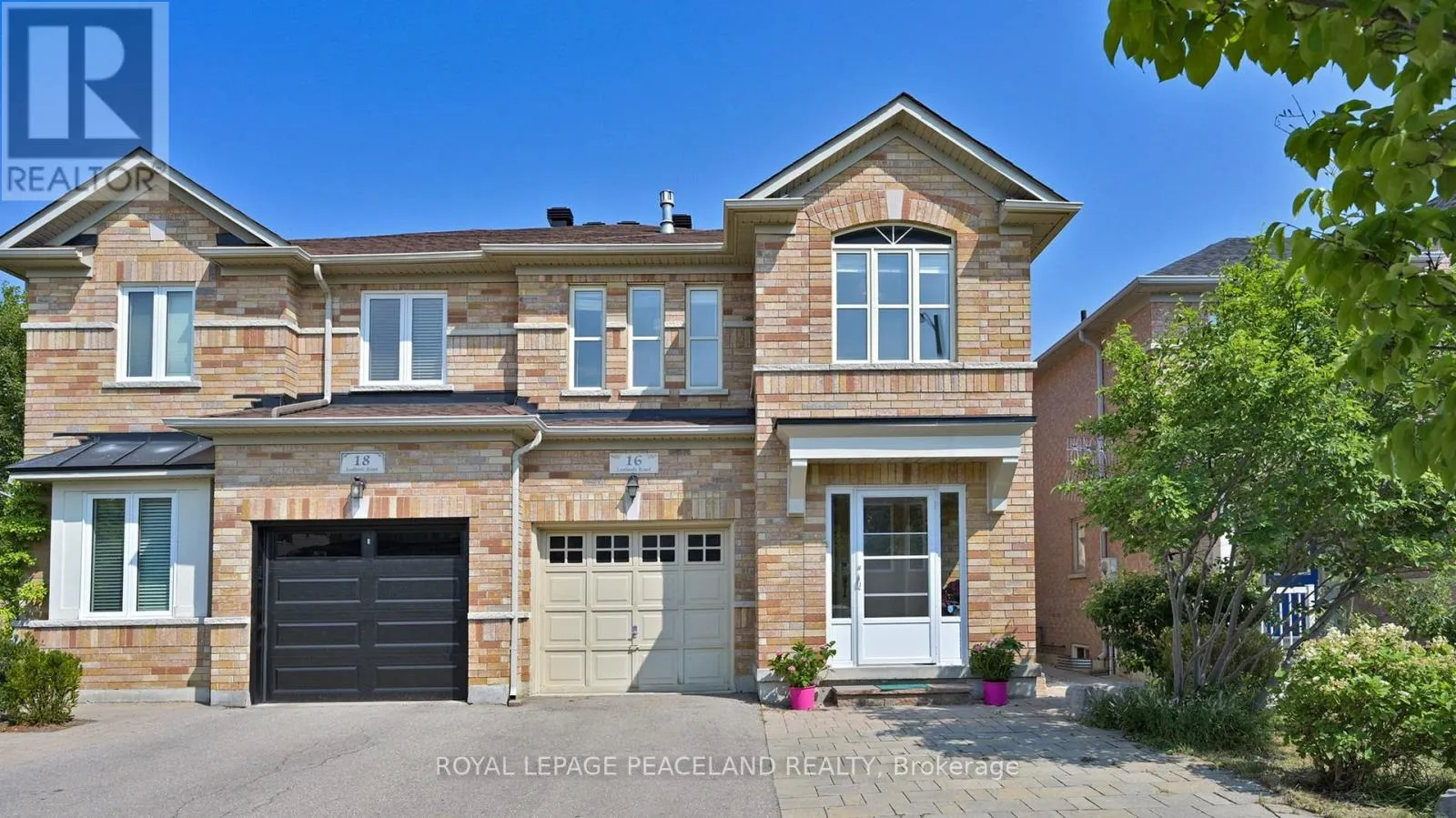16 LEALINDS ROAD
