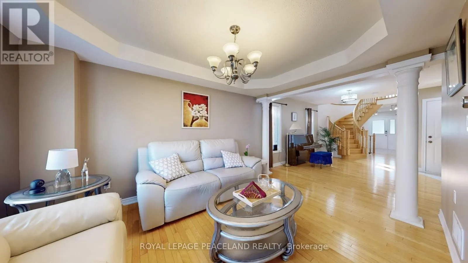 16 LEALINDS ROAD
