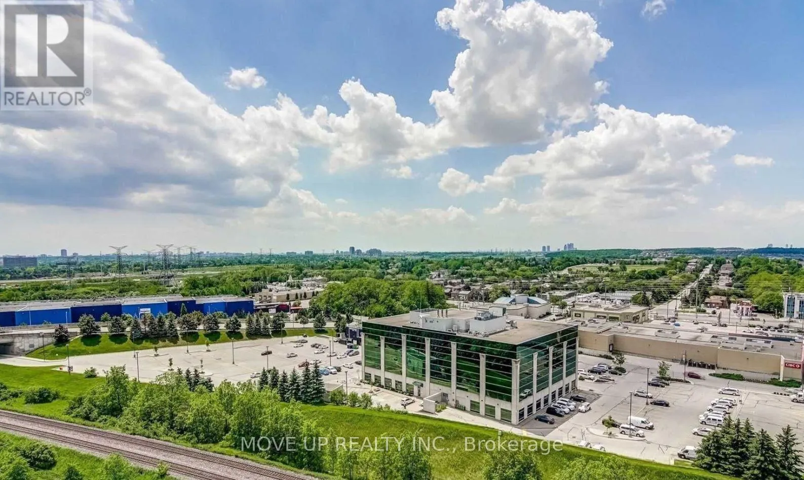1007 - 65 ONEIDA CRESCENT