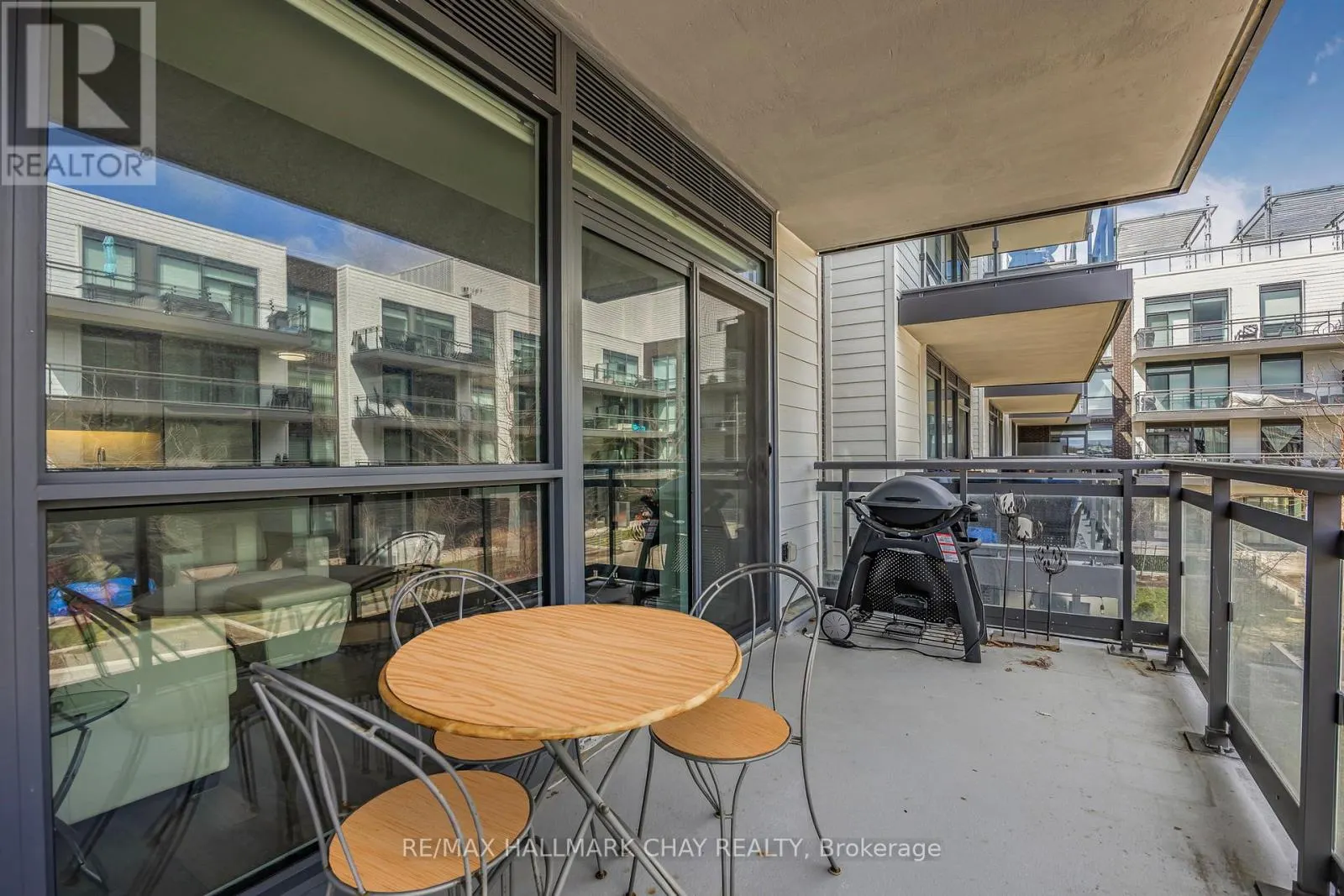 207D - 333 SEA RAY AVENUE