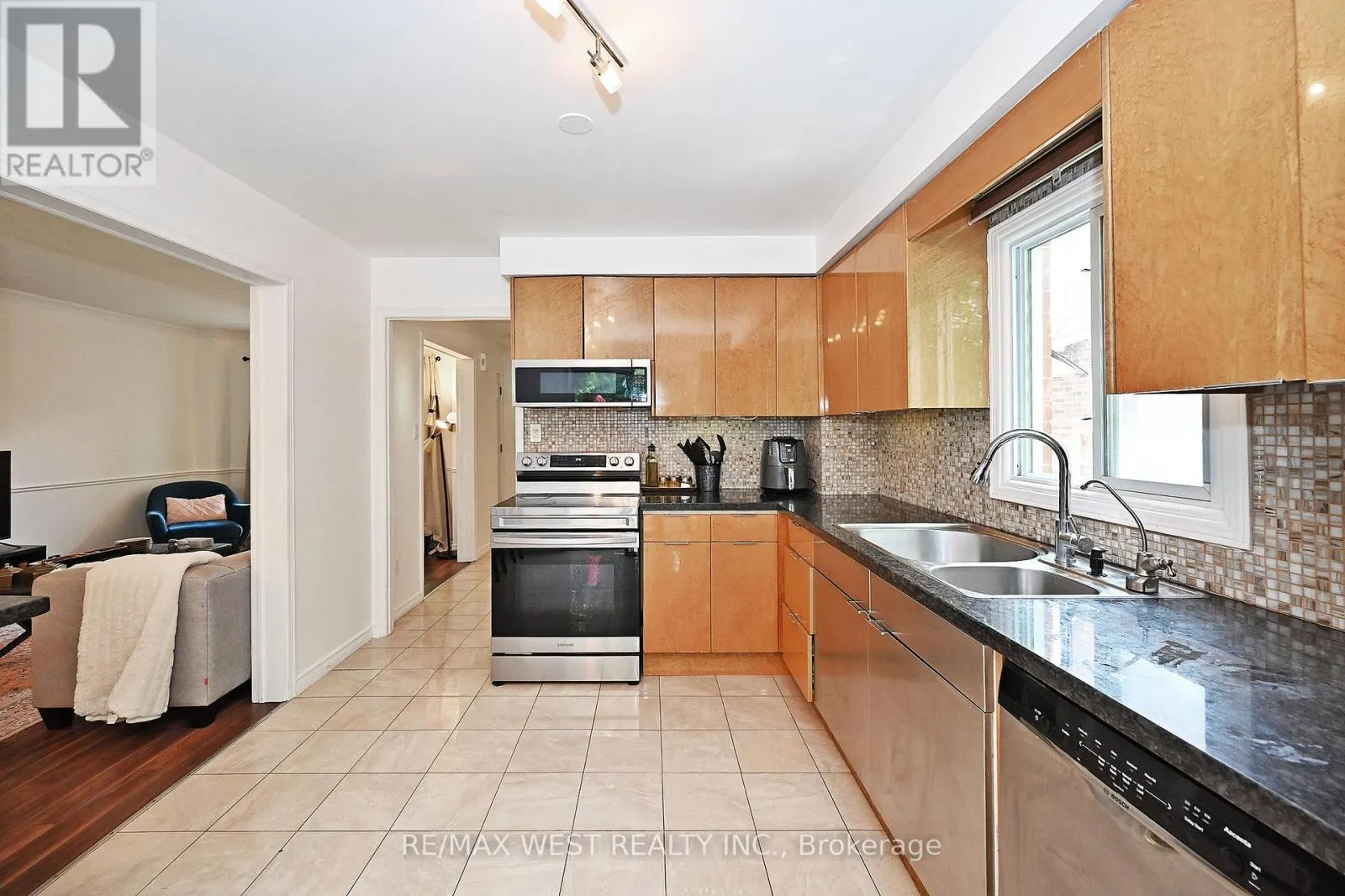 348 BROWNRIDGE DRIVE