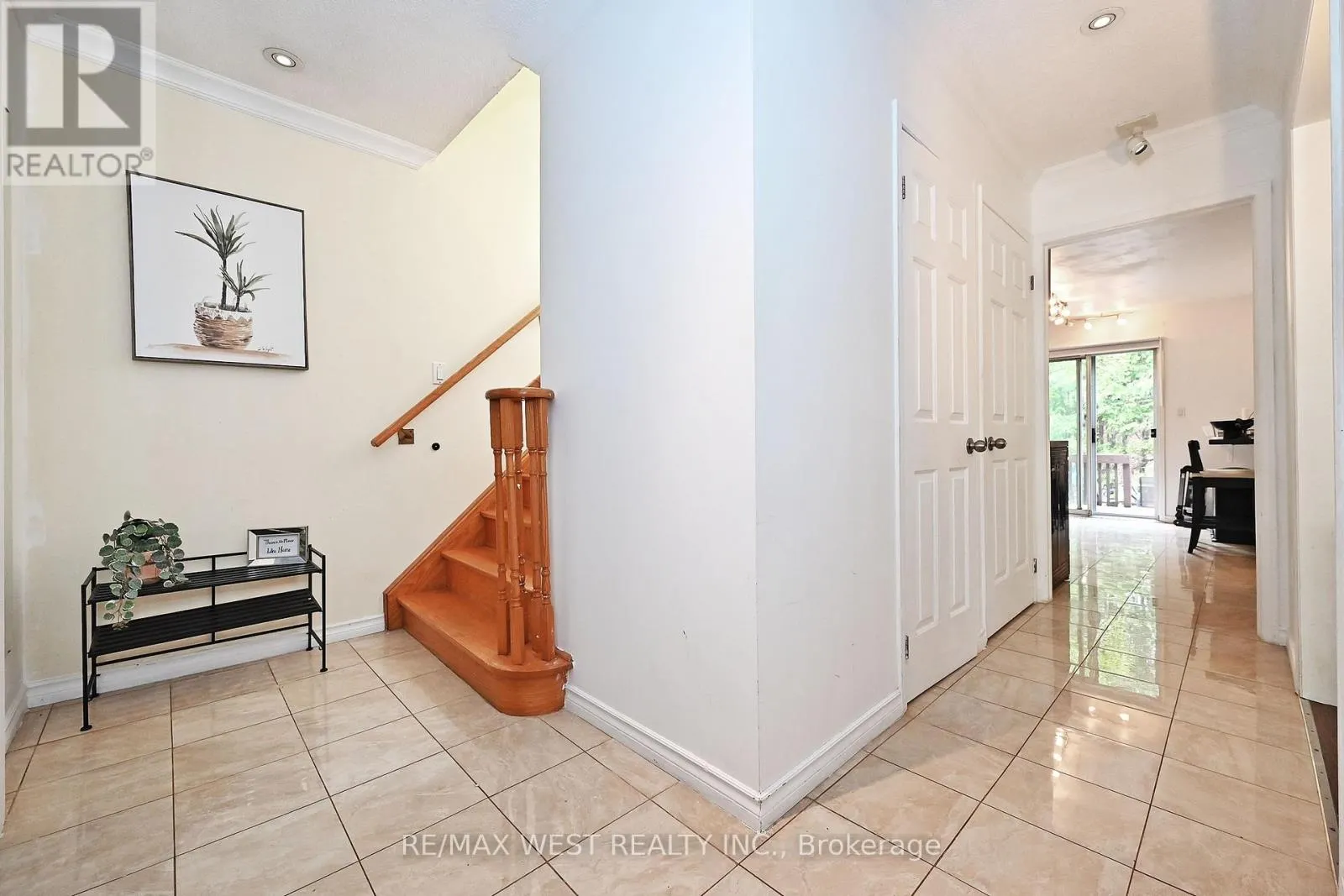 348 BROWNRIDGE DRIVE