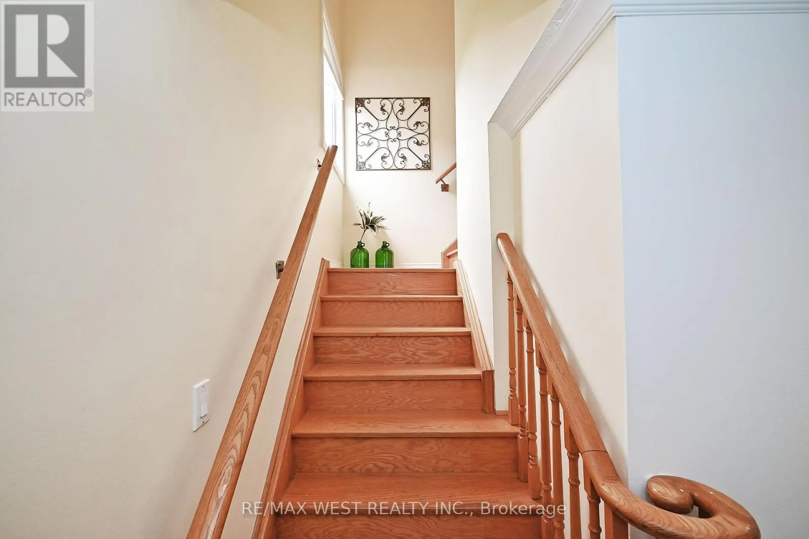 348 BROWNRIDGE DRIVE
