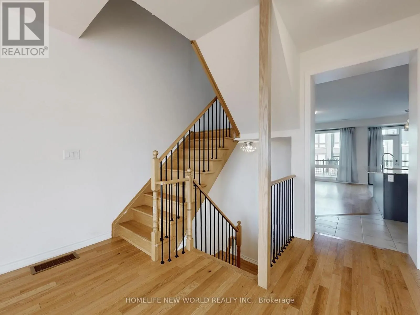 5 HAMMERSMITH LANE