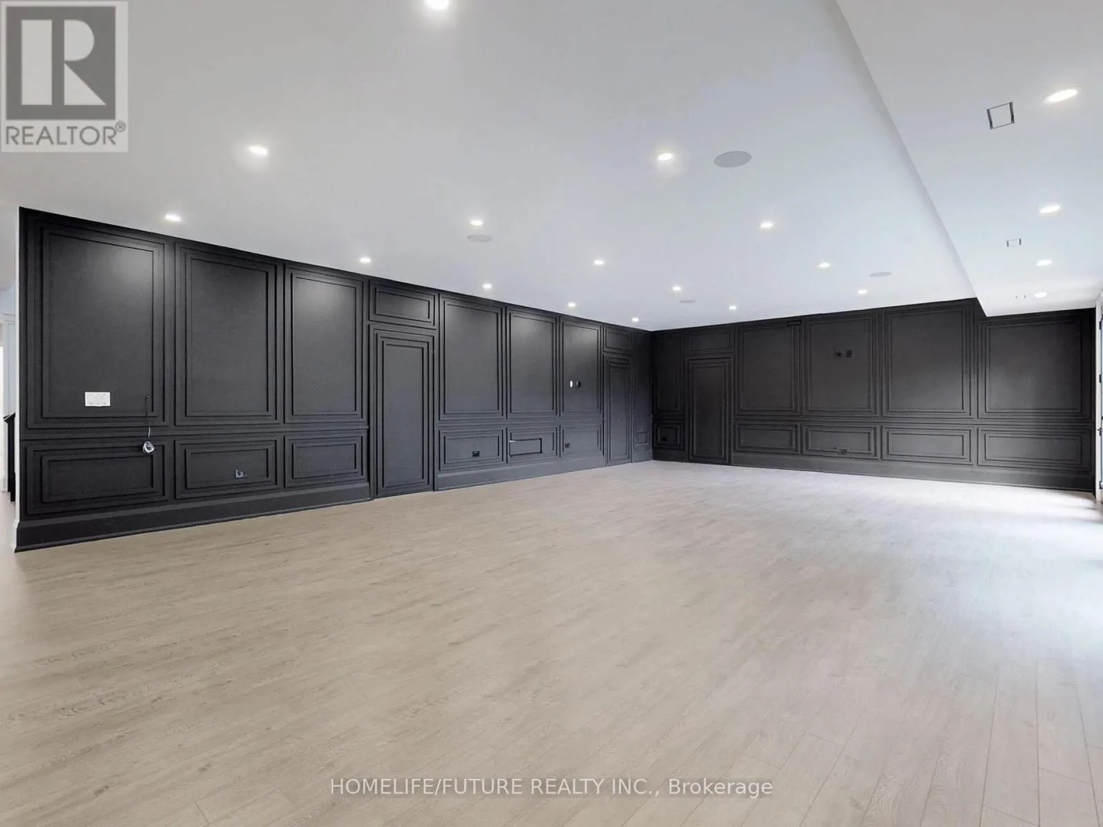 9 PLEASANT VALLEY DRIVE