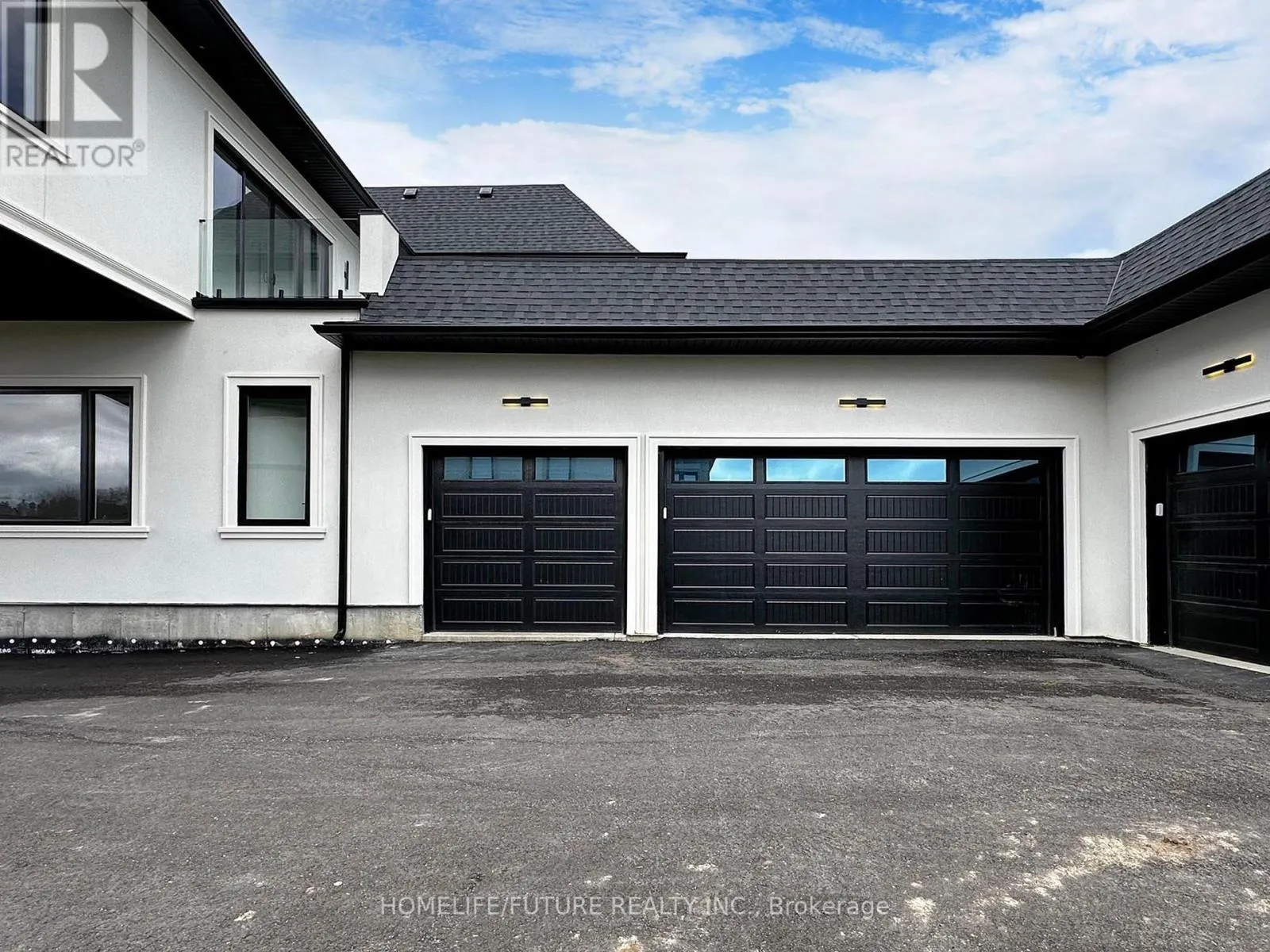 9 PLEASANT VALLEY DRIVE