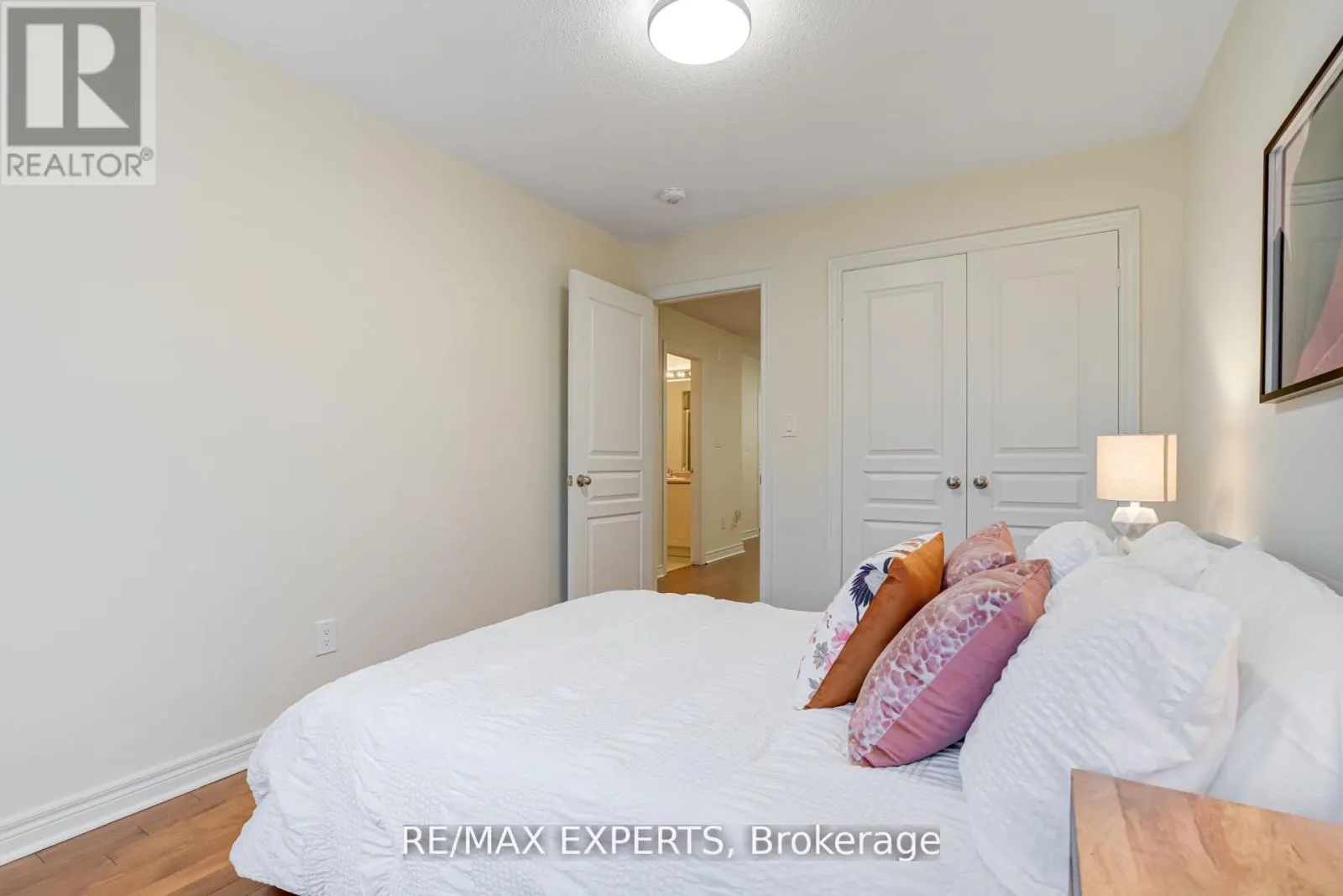 36 PORT ARTHUR CRESCENT