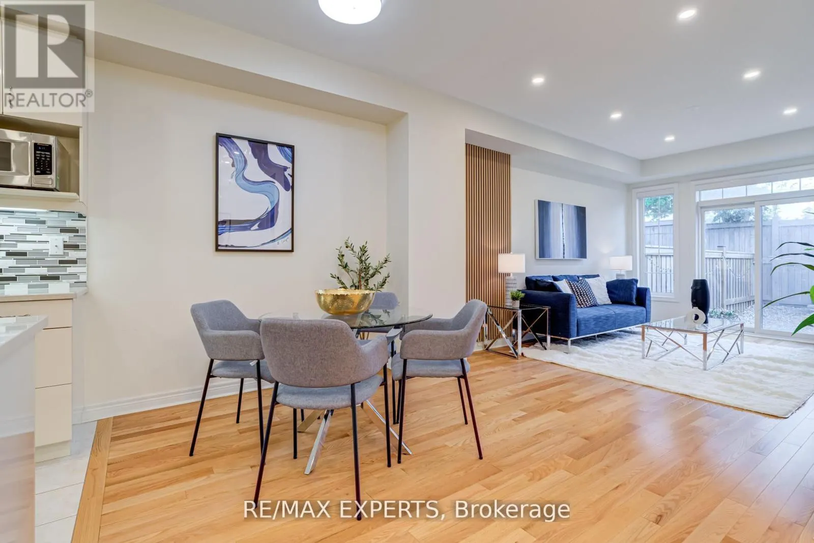 36 PORT ARTHUR CRESCENT