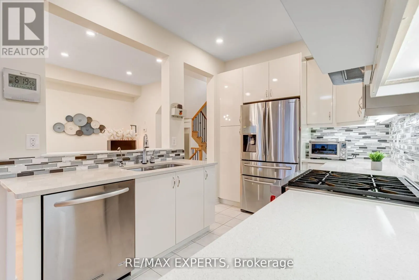 36 PORT ARTHUR CRESCENT
