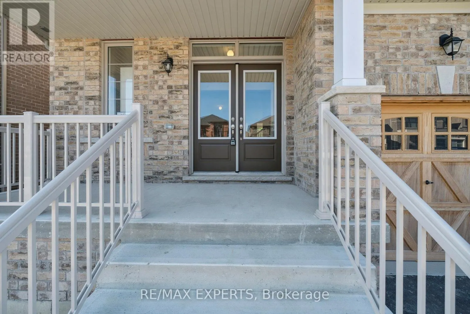 1430 DAVIS LOOP CIRCLE