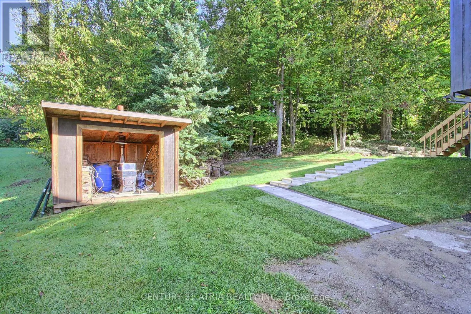 7580 16TH SIDE ROAD