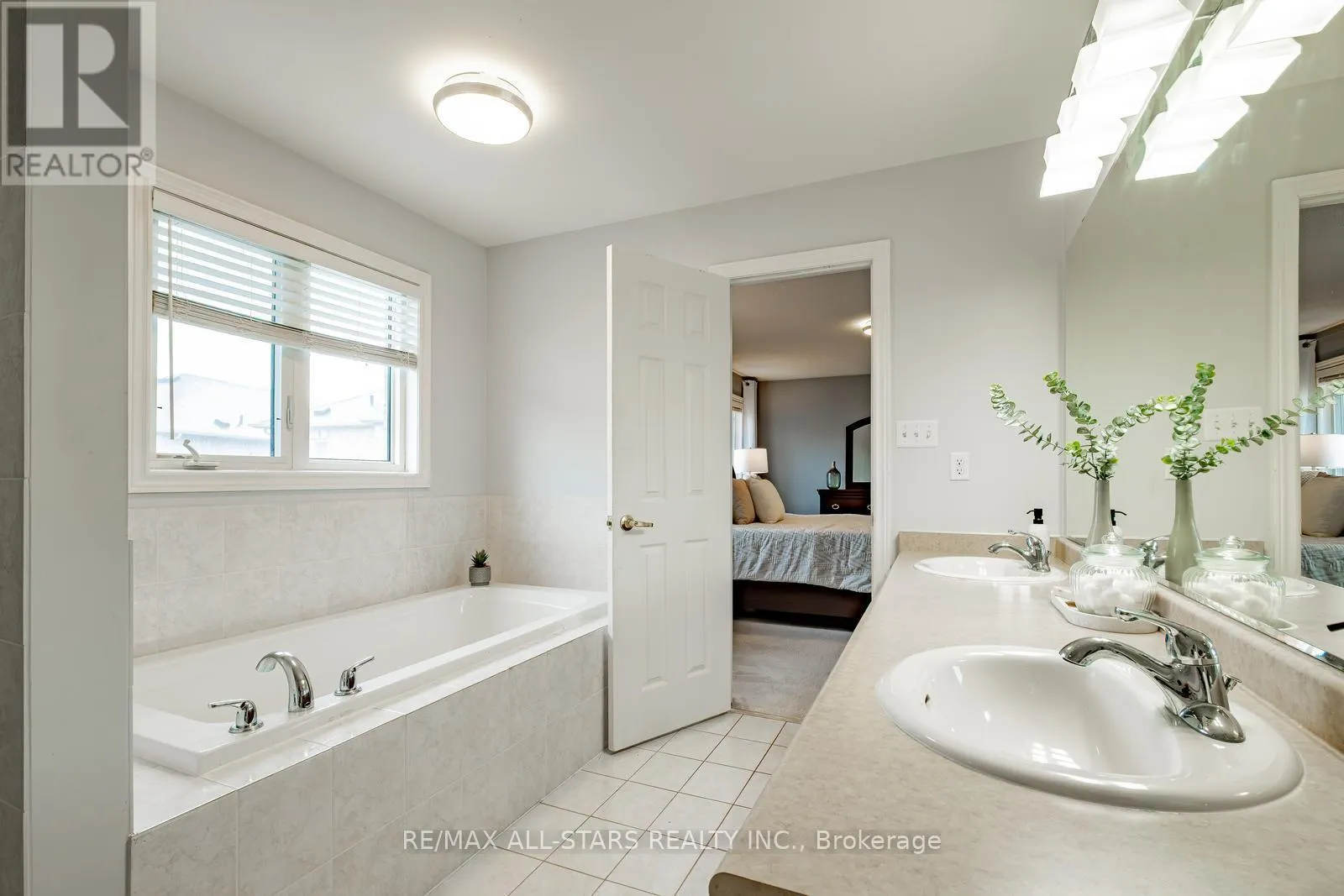 225 DELBERT CIRCLE