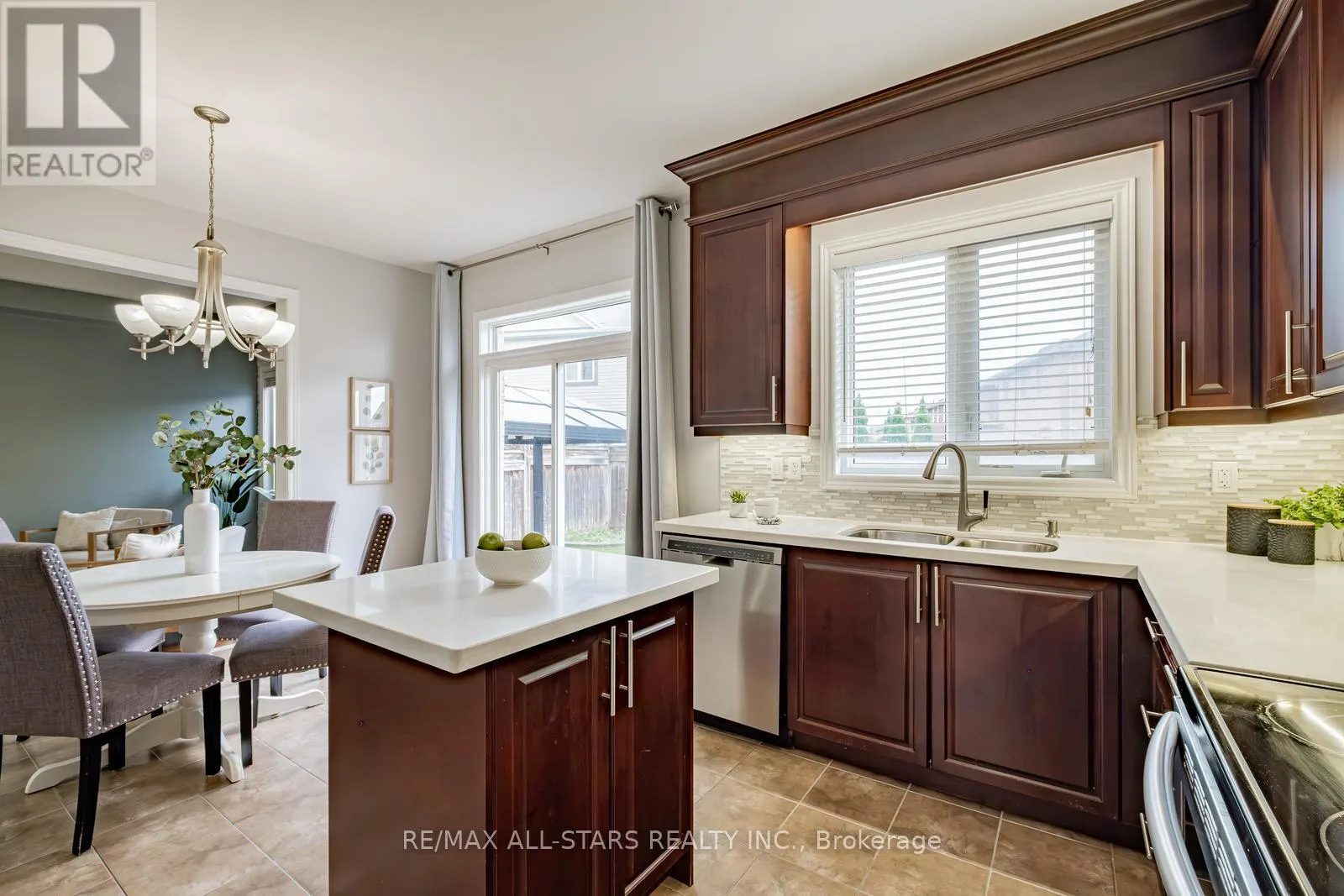 225 DELBERT CIRCLE