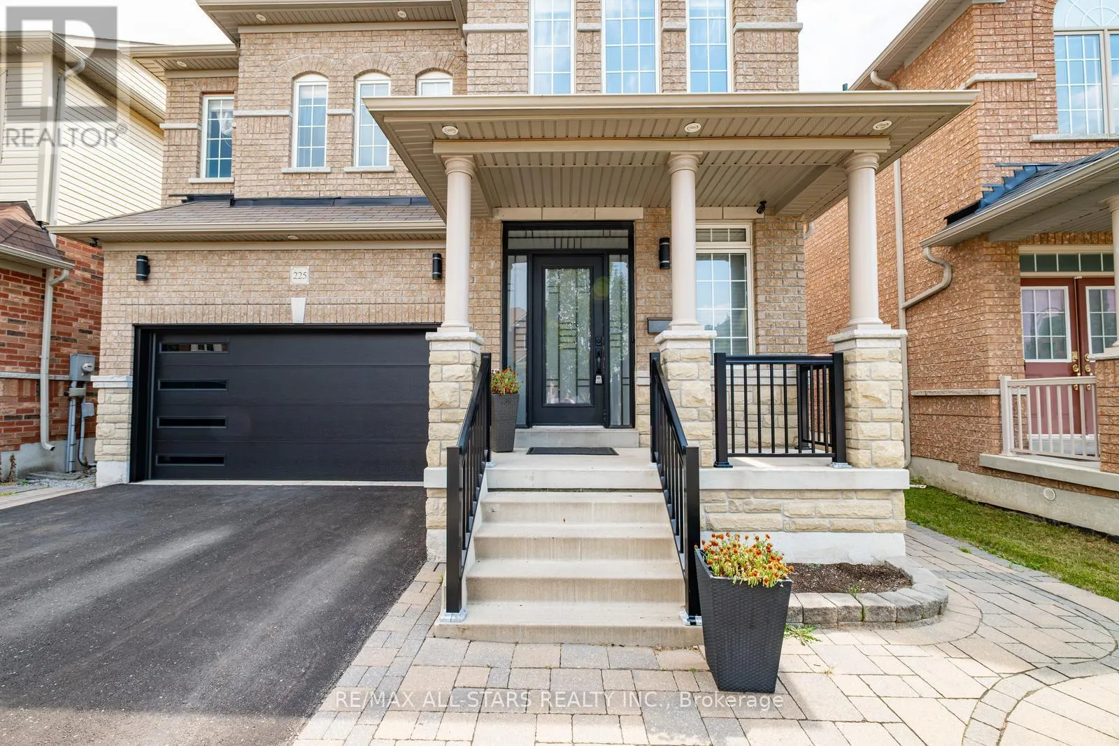225 DELBERT CIRCLE
