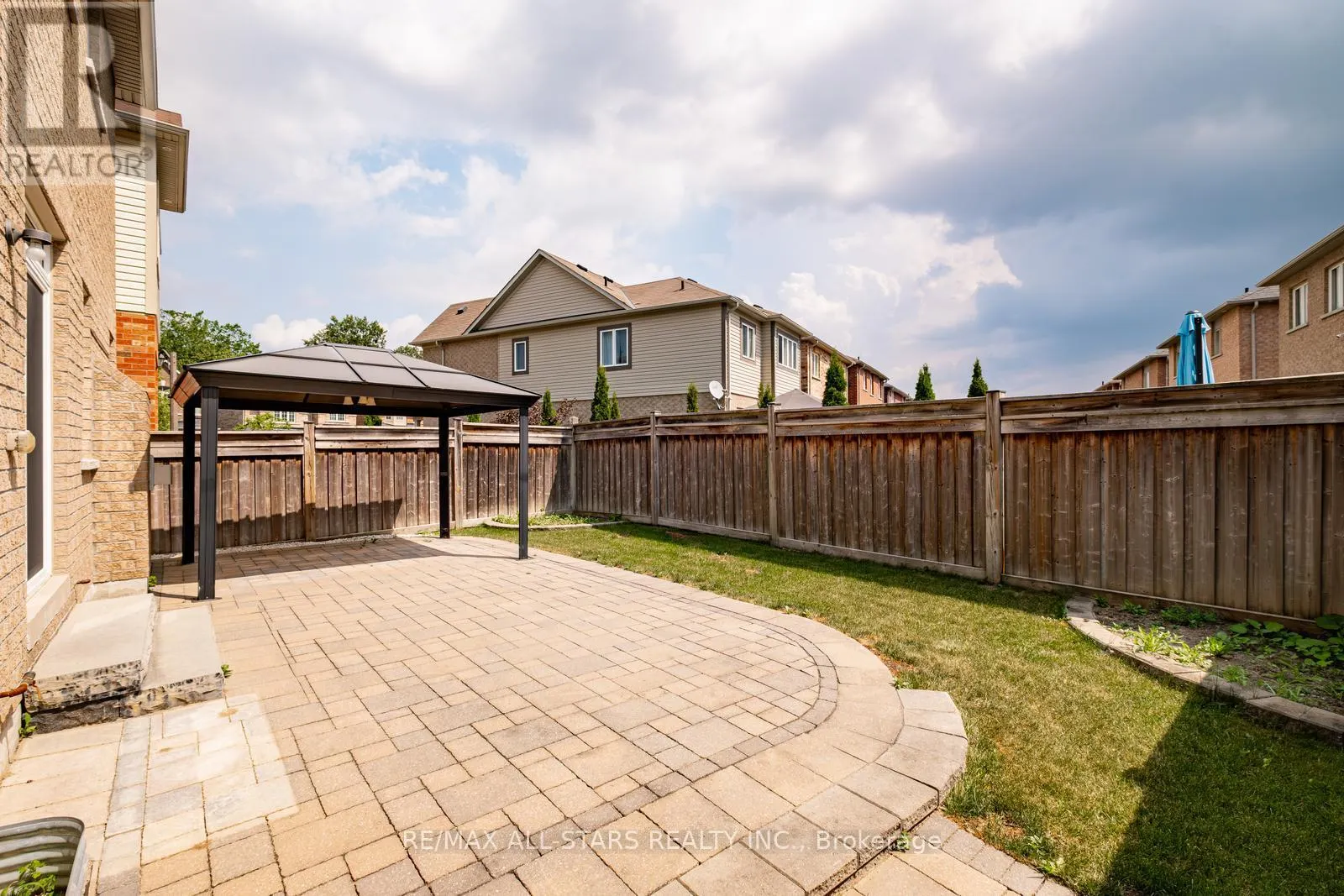 225 DELBERT CIRCLE