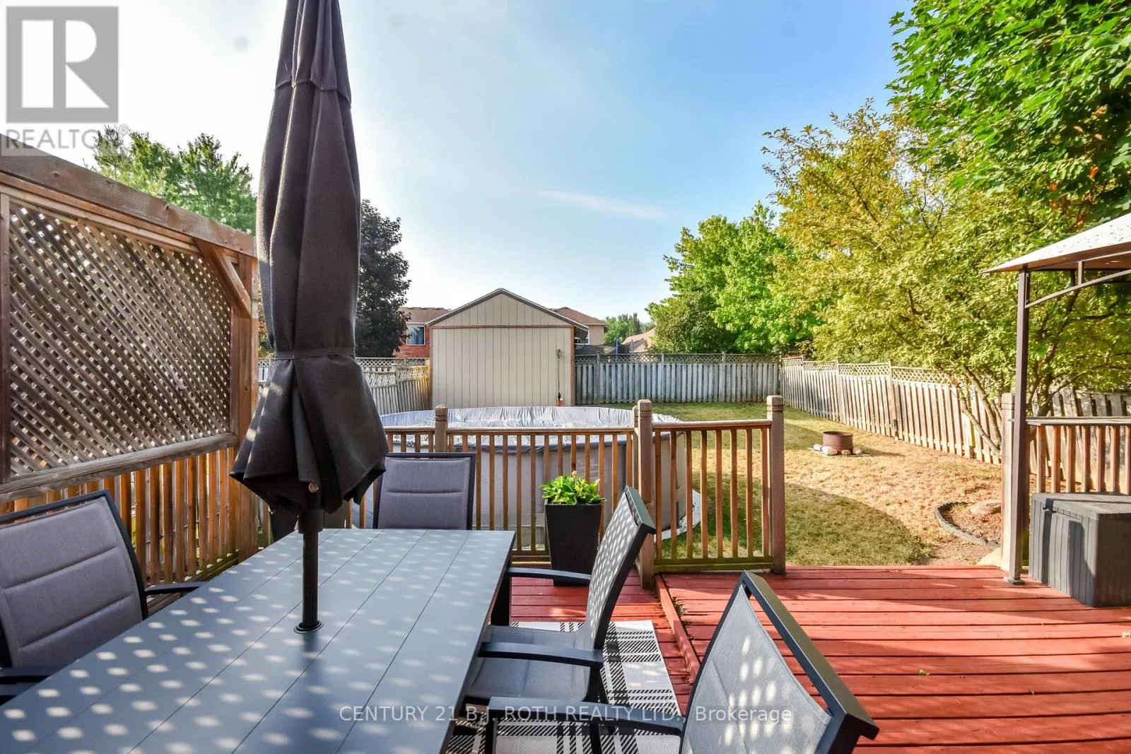 1327 VINCENT CRESCENT