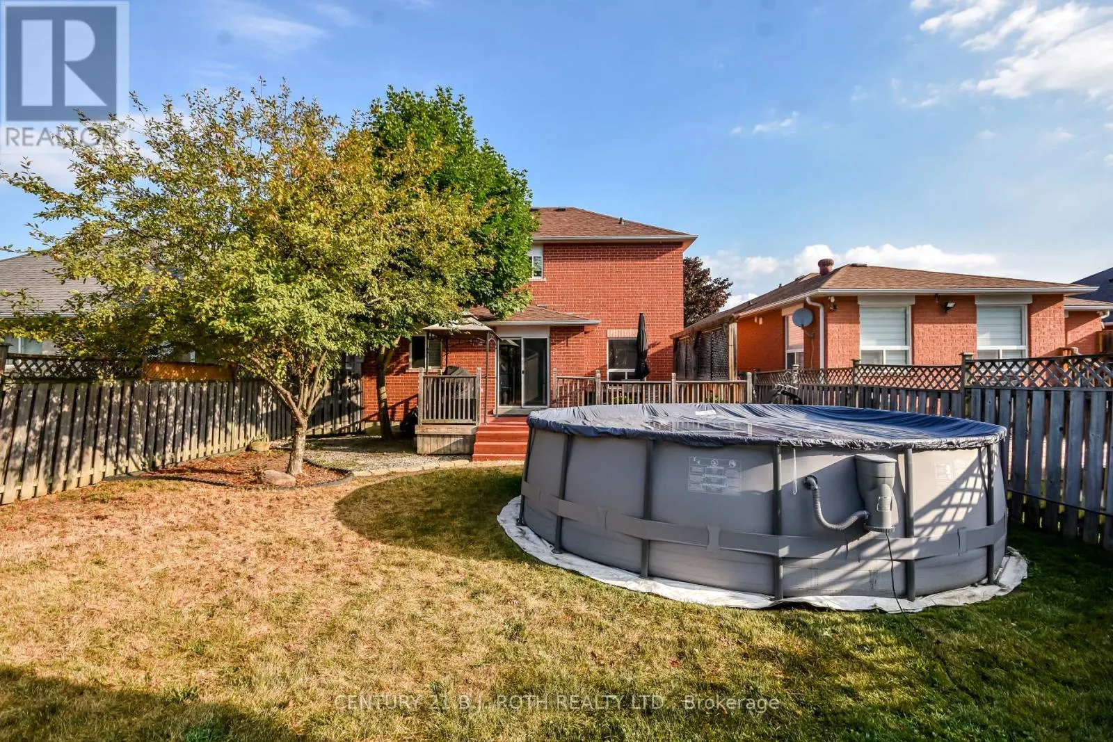 1327 VINCENT CRESCENT