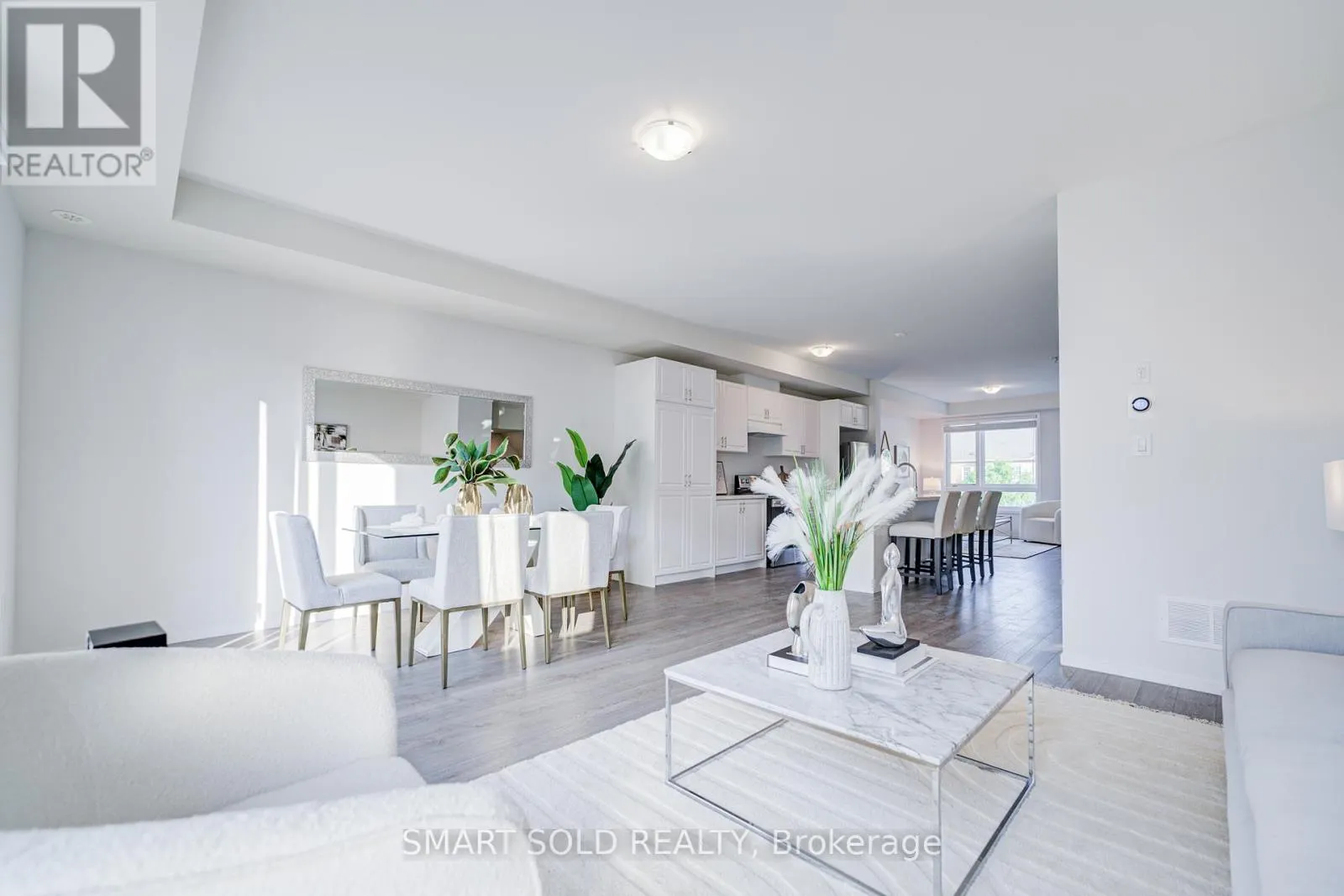 12 JAMES NOBLE LANE