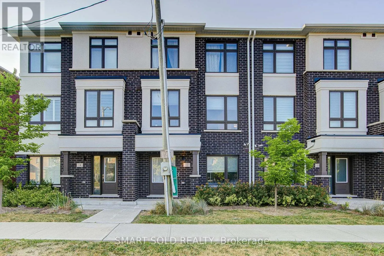 12 JAMES NOBLE LANE