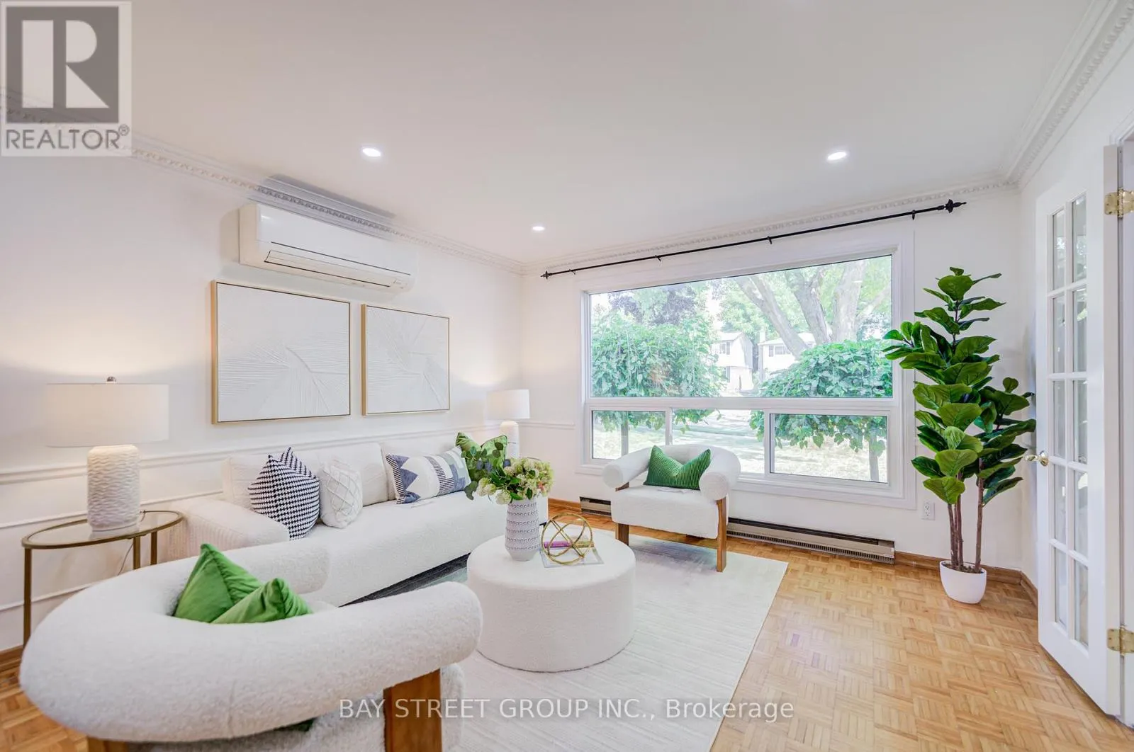 214 WILLIAM ROE BOULEVARD
