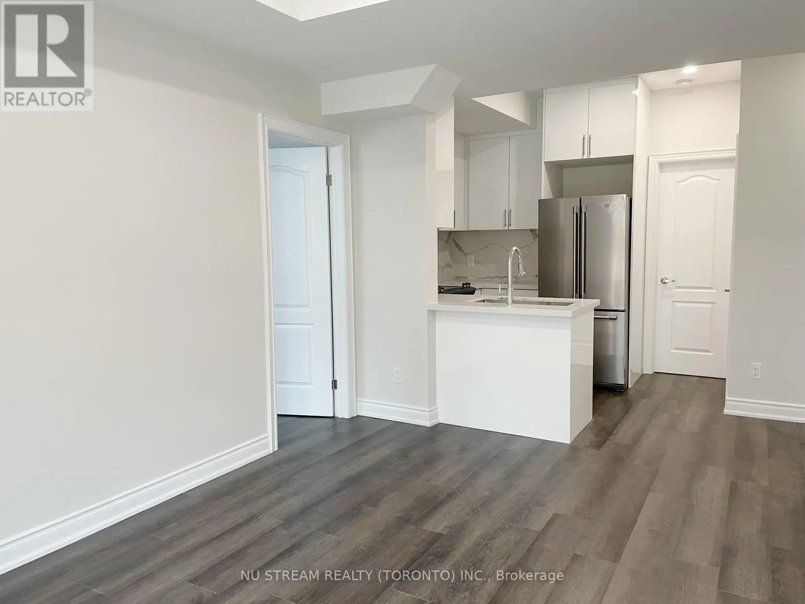 LOWER - 10 DRIZZEL CRESCENT