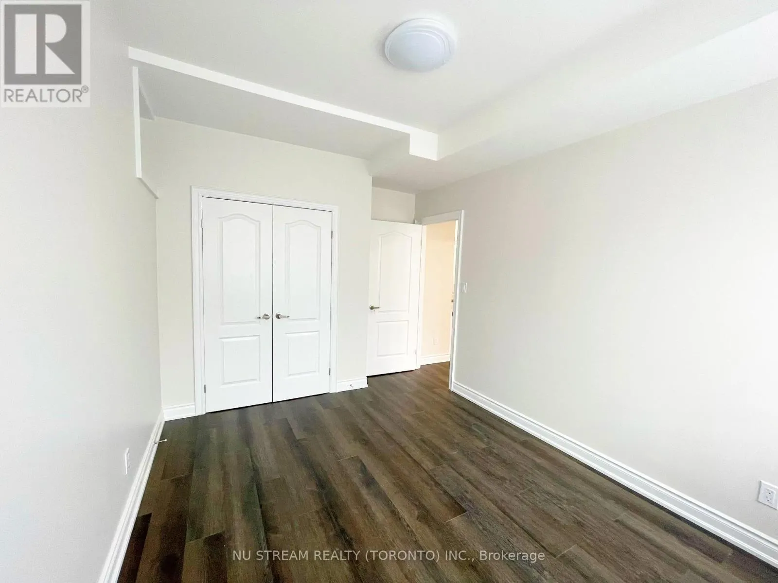 LOWER - 10 DRIZZEL CRESCENT