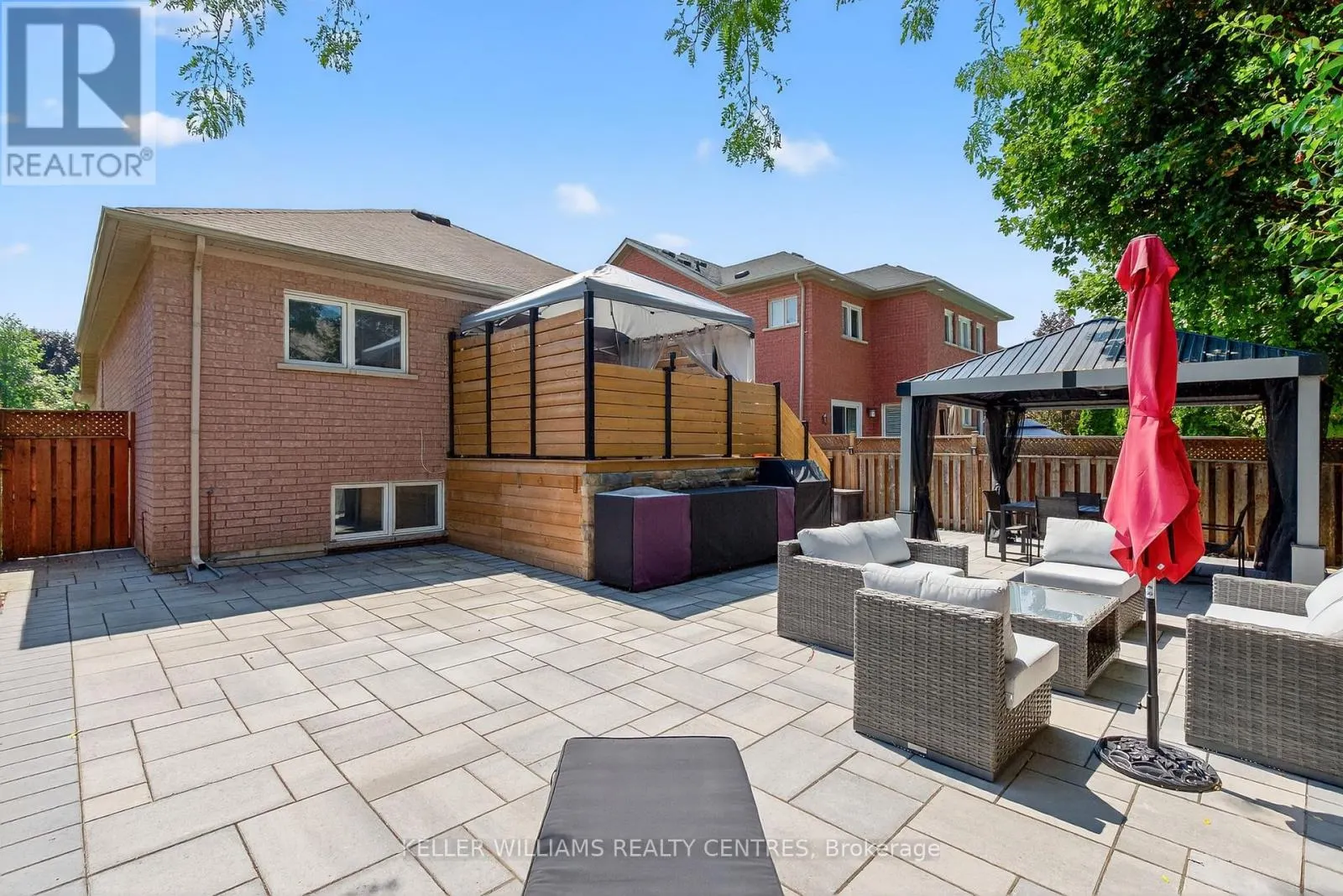 165 CLEARMEADOW BOULEVARD