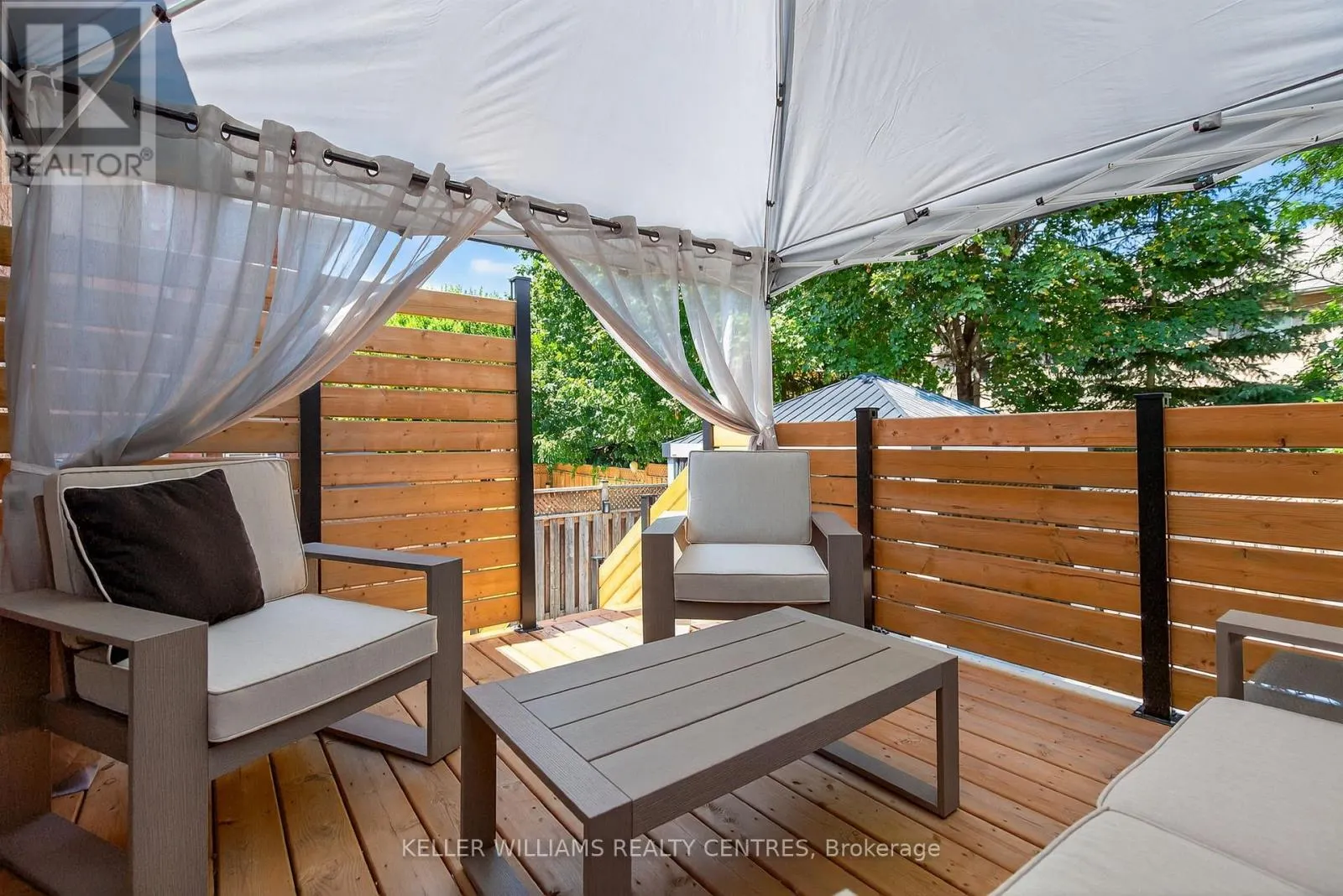 165 CLEARMEADOW BOULEVARD
