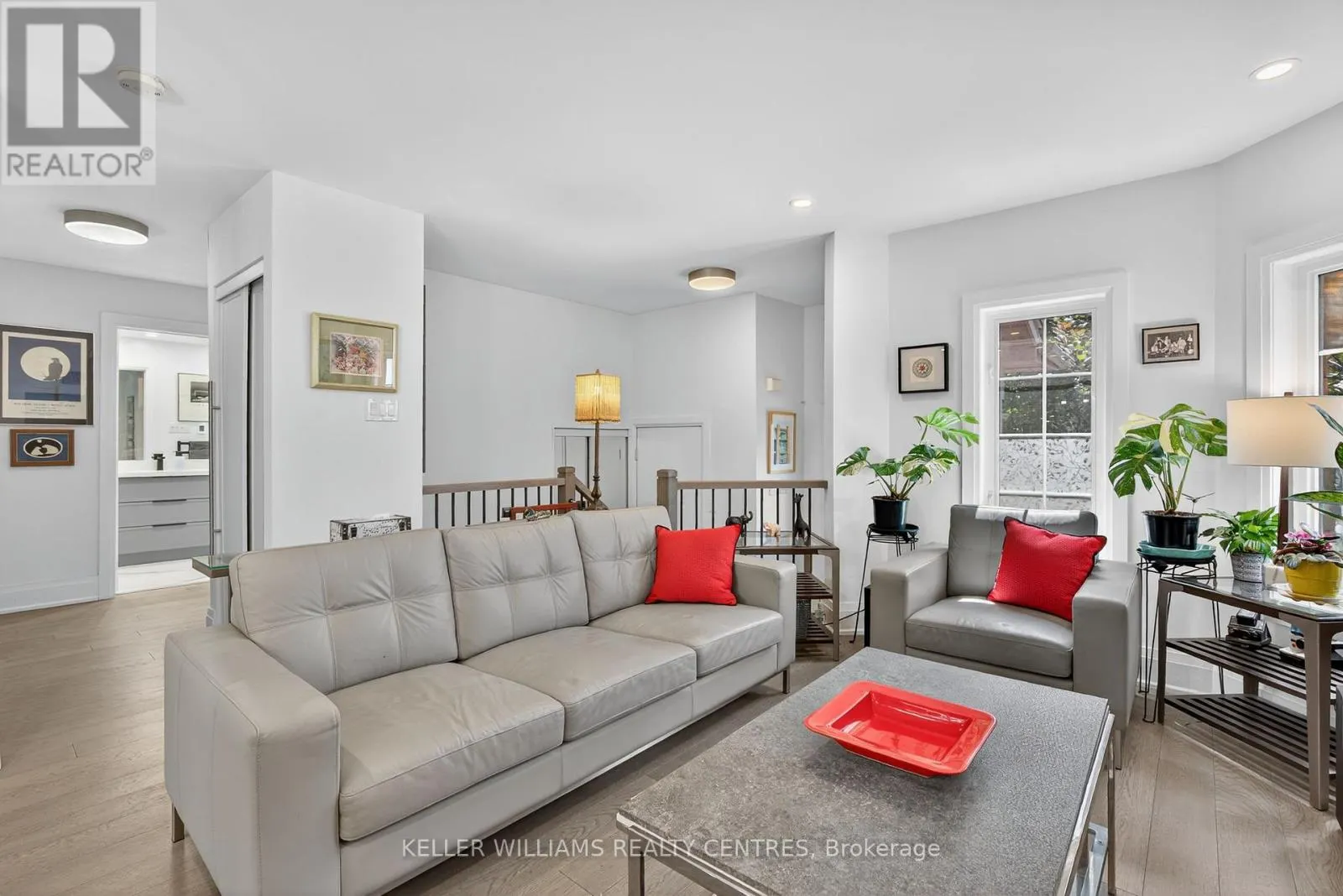 165 CLEARMEADOW BOULEVARD