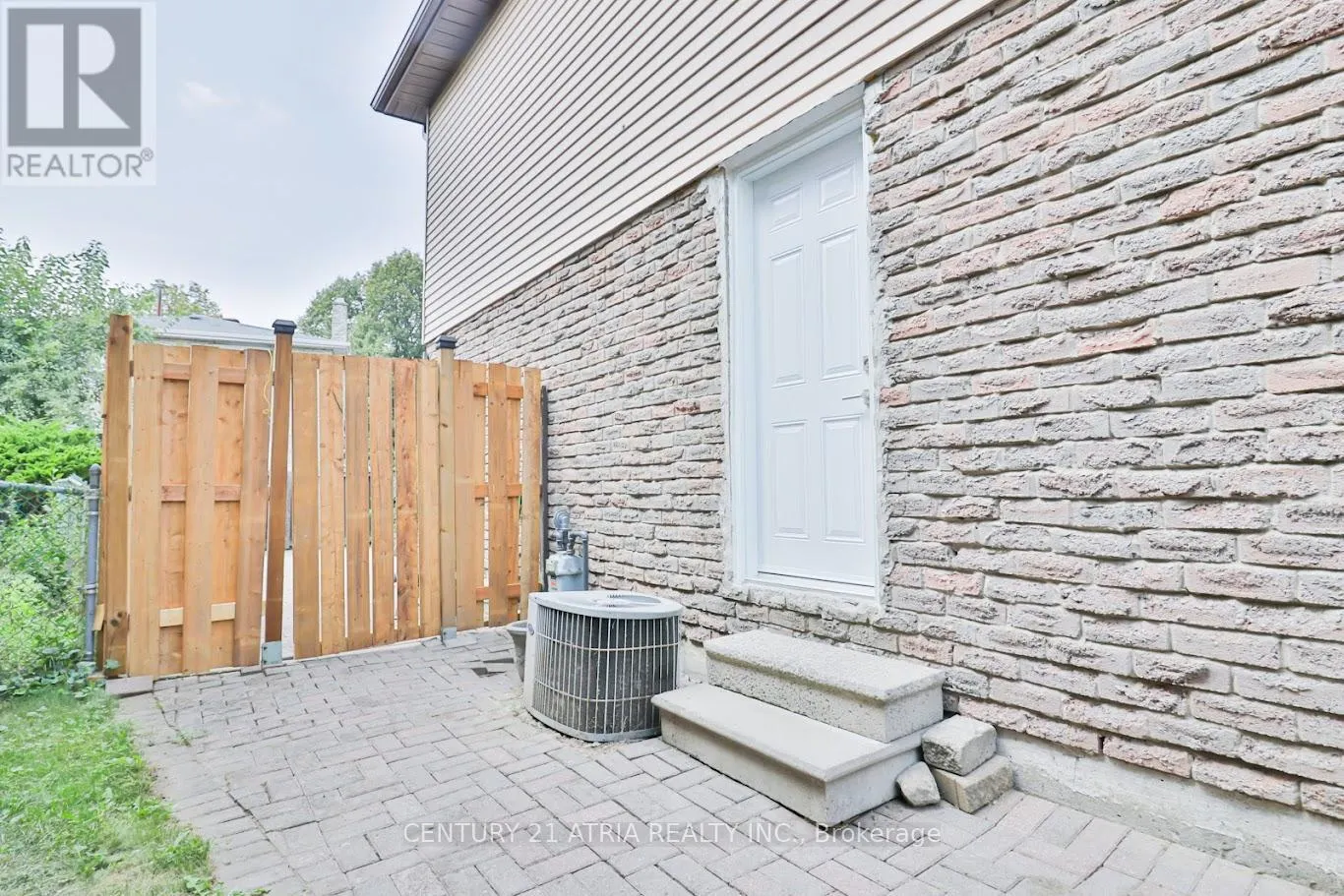 30 PEPPERELL CRESCENT