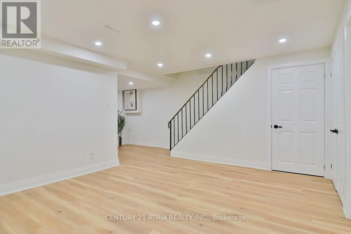 30 PEPPERELL CRESCENT