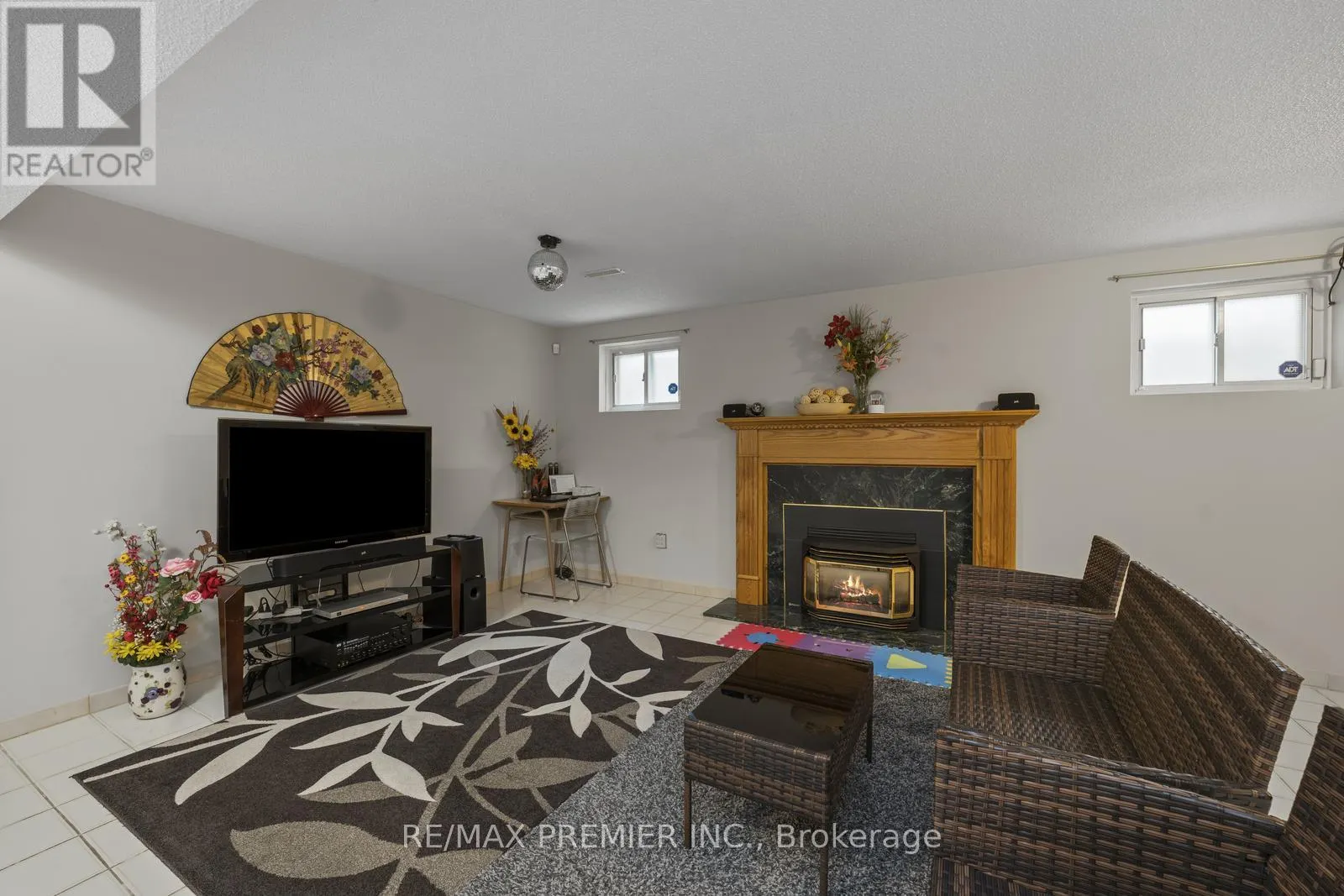 127 O'CONNOR CRESCENT