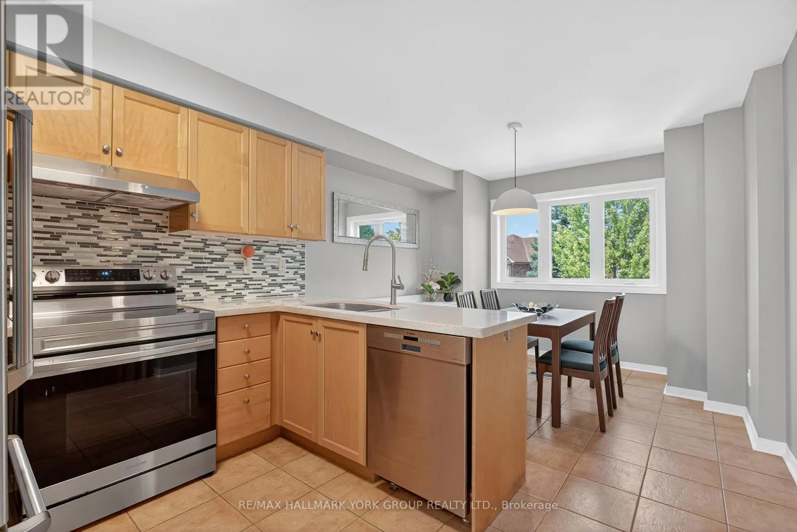 45 BAYWELL CRESCENT