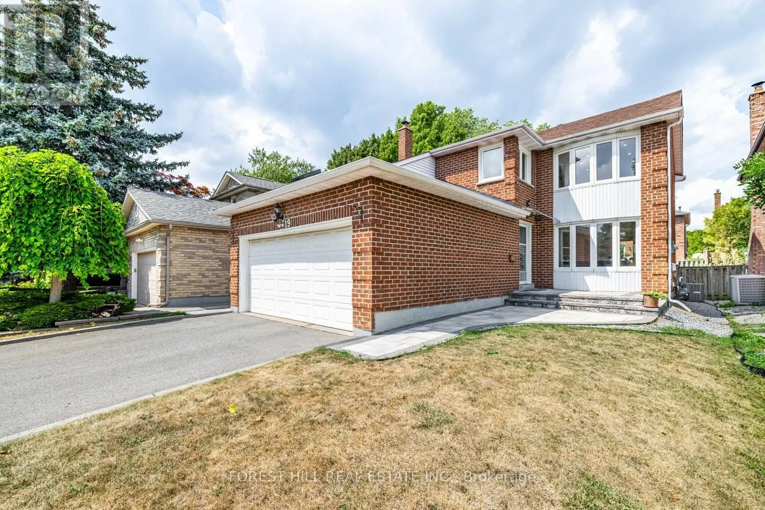 19 ELEANOR CIRCLE