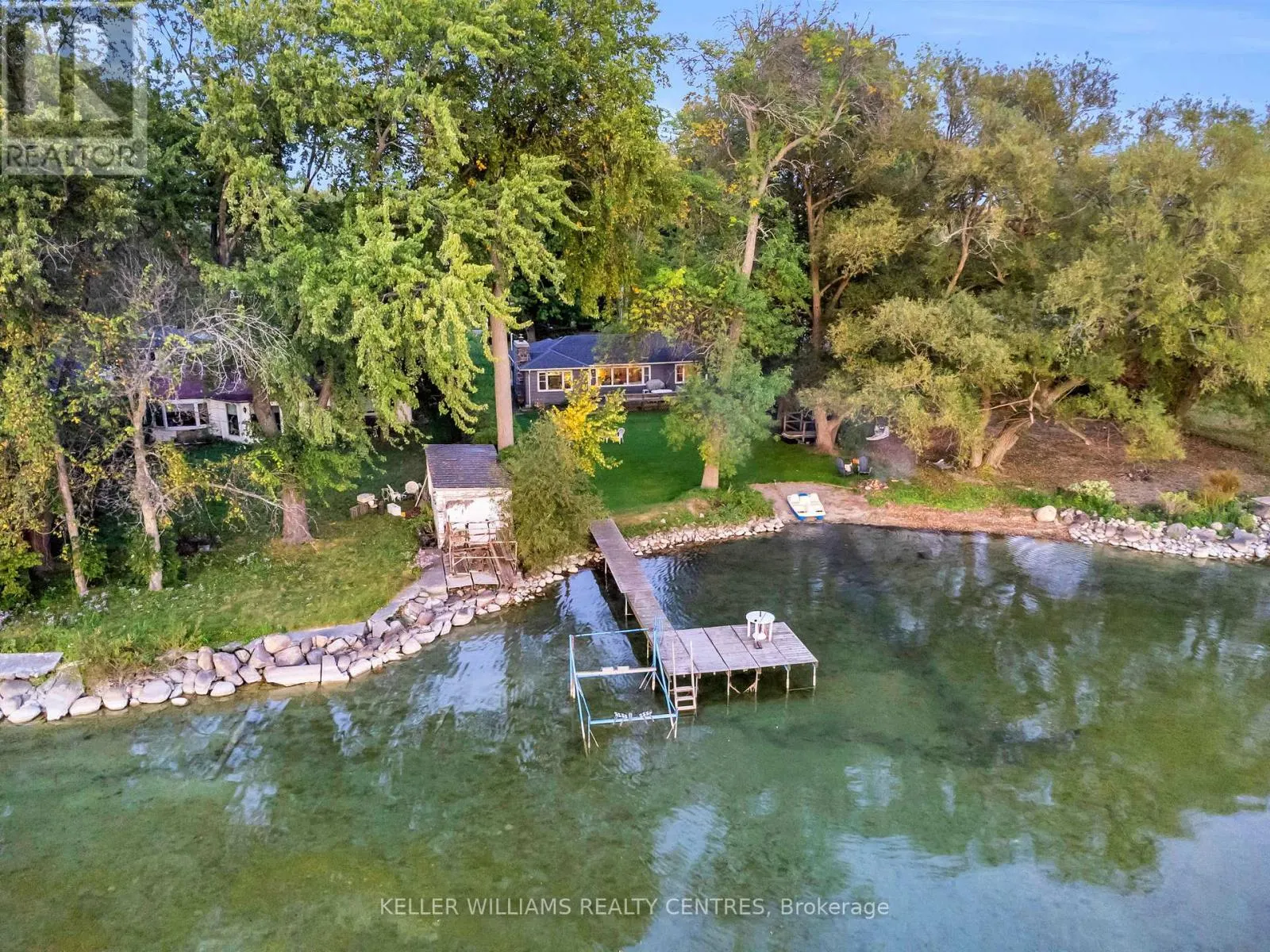 28 MCRAE BEACH ROAD S