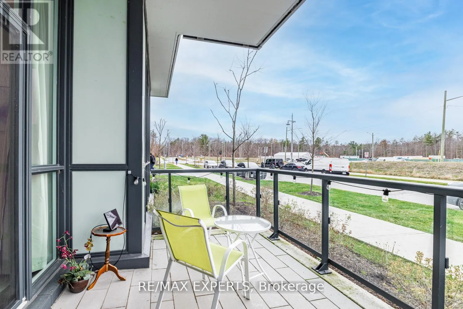 105 - 415 SEA RAY AVENUE