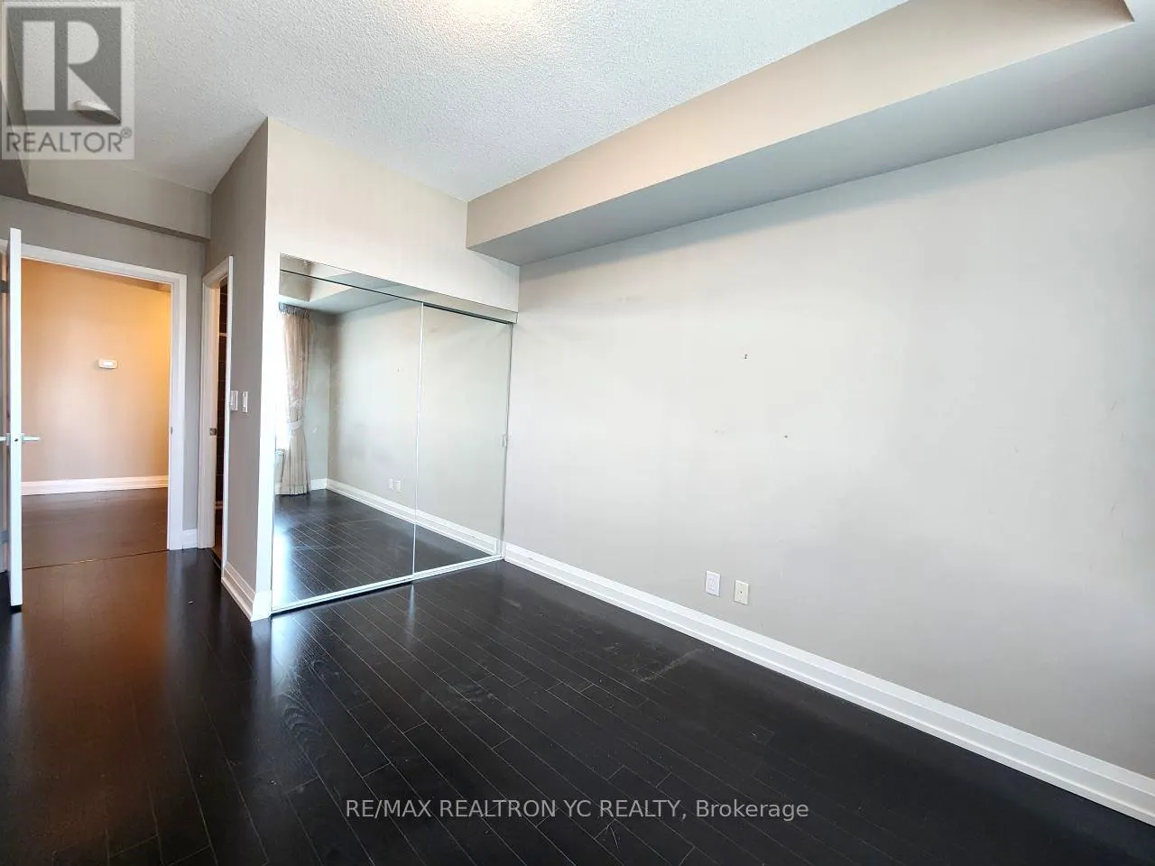 408 - 7171 YONGE STREET