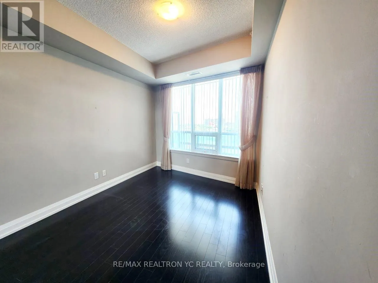 408 - 7171 YONGE STREET