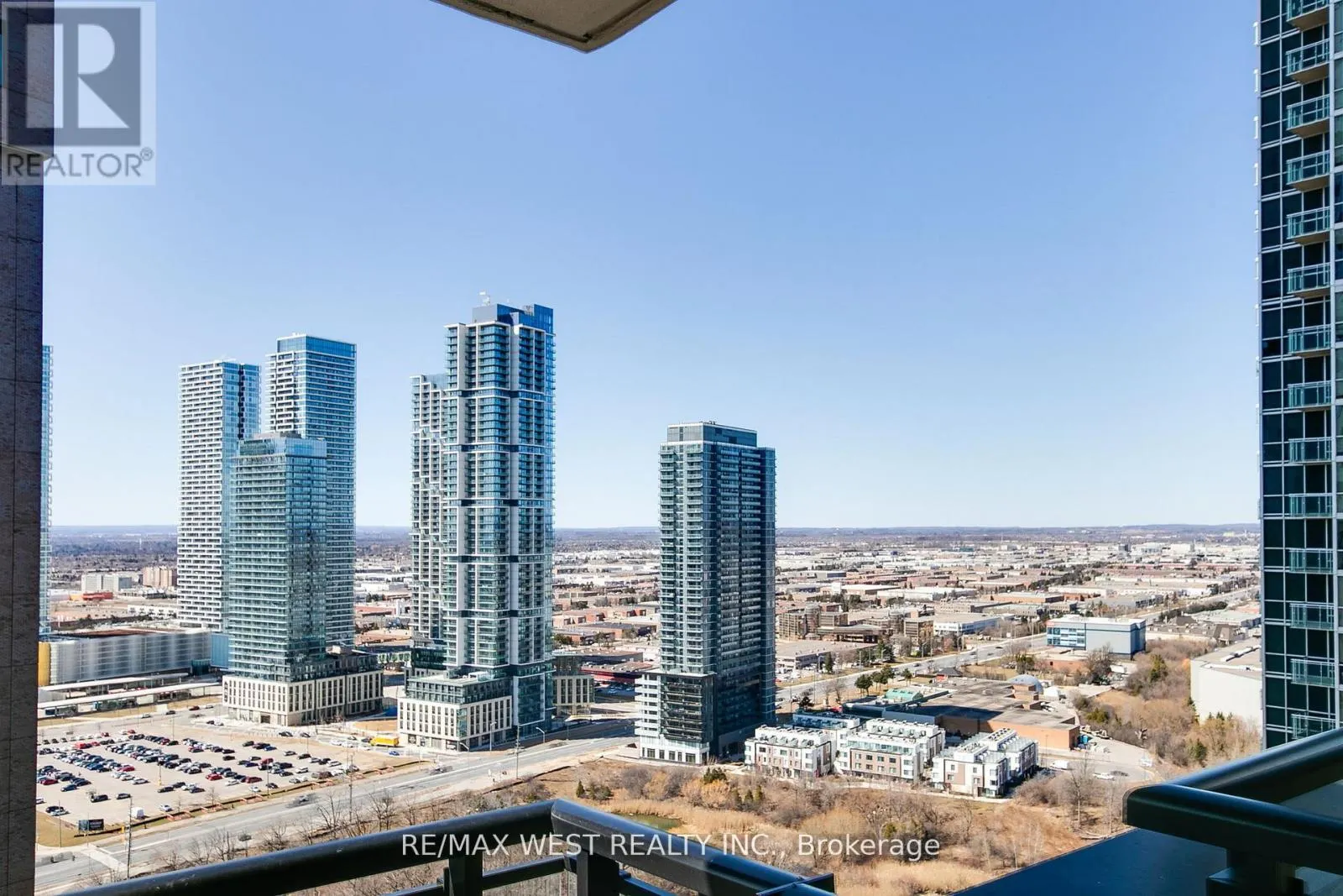 2605 - 2910 HIGHWAY 7 W