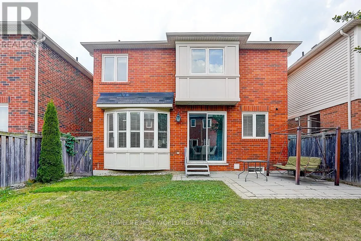 76 BULMER CRESCENT