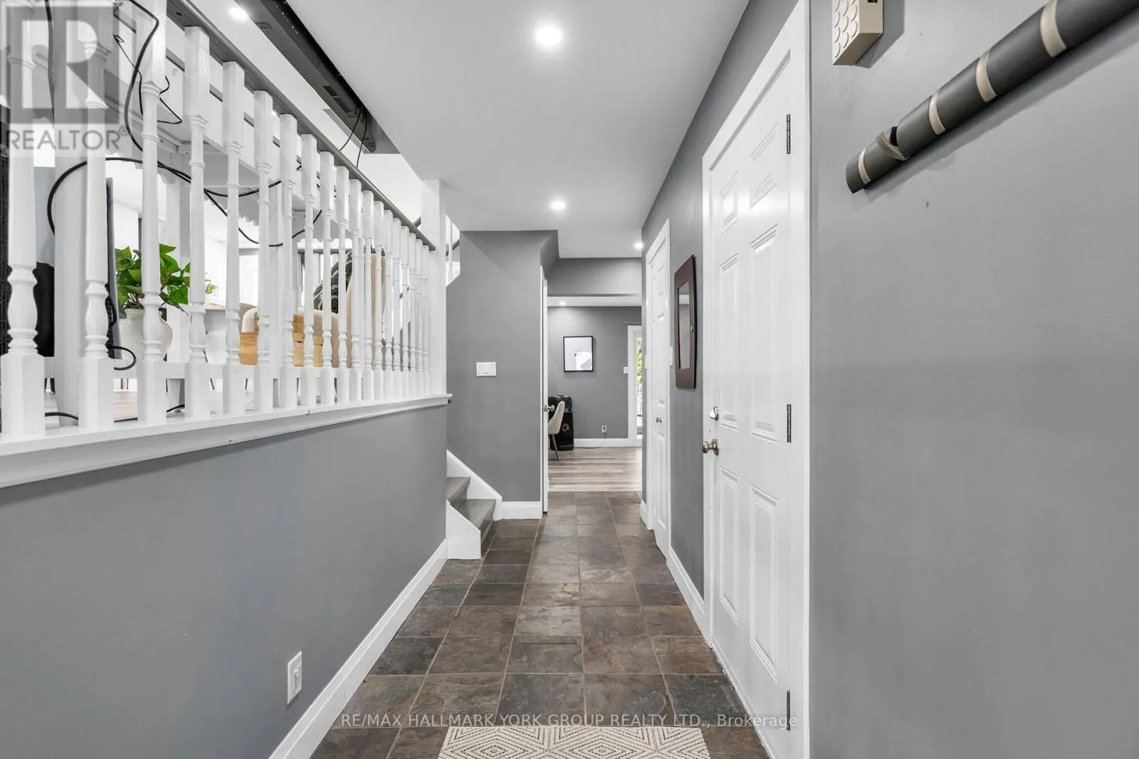 103 WOOD CRESCENT