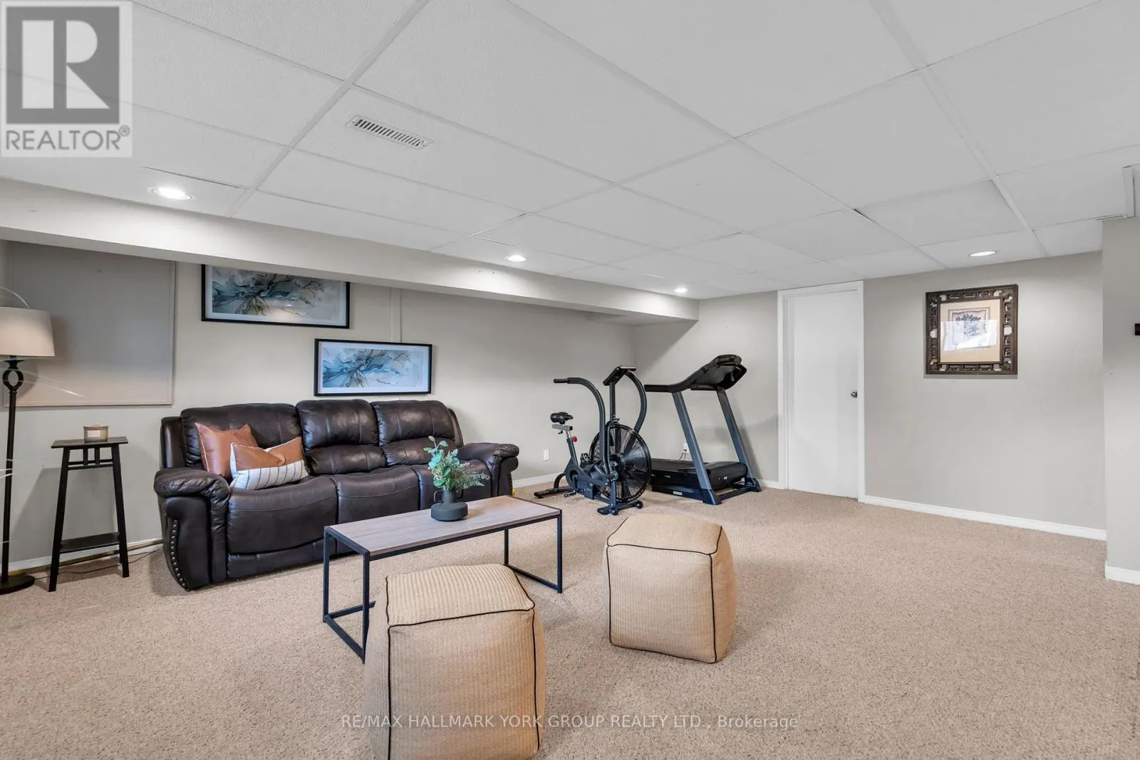 103 WOOD CRESCENT