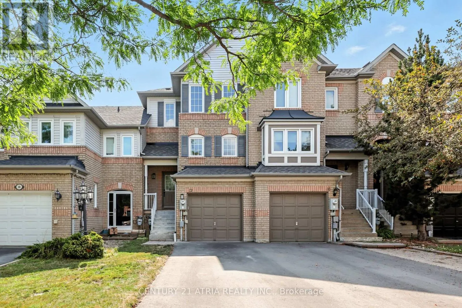 12 STILES AVENUE