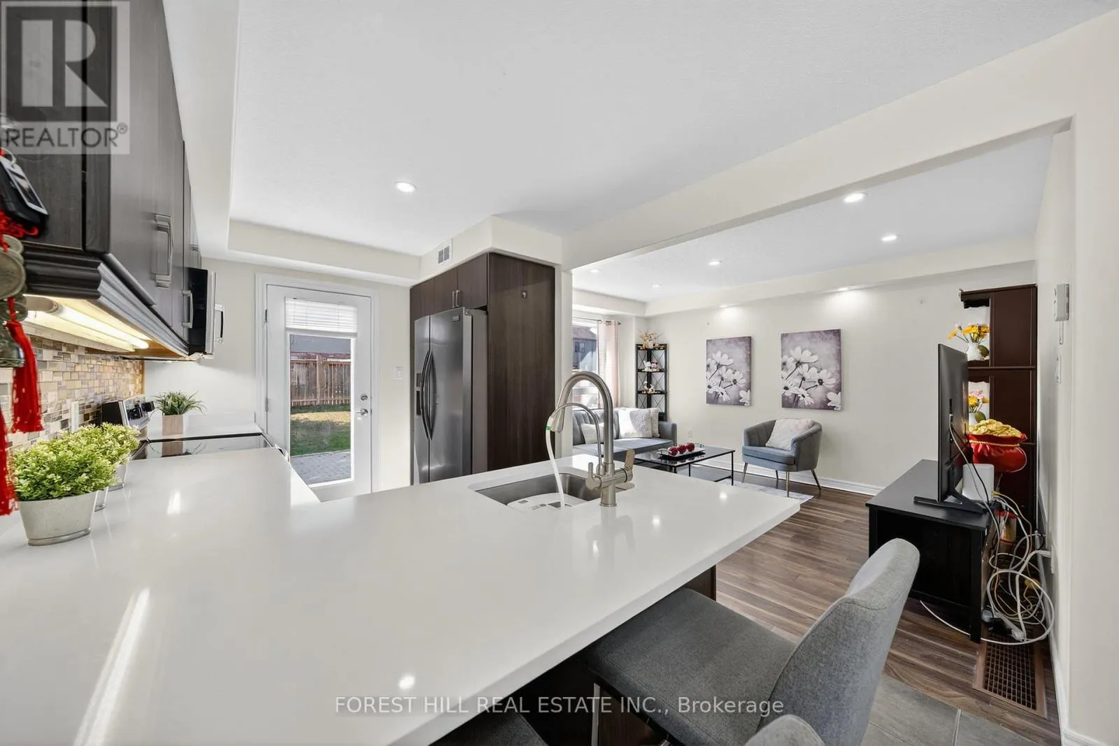 160 BANTING CRESCENT