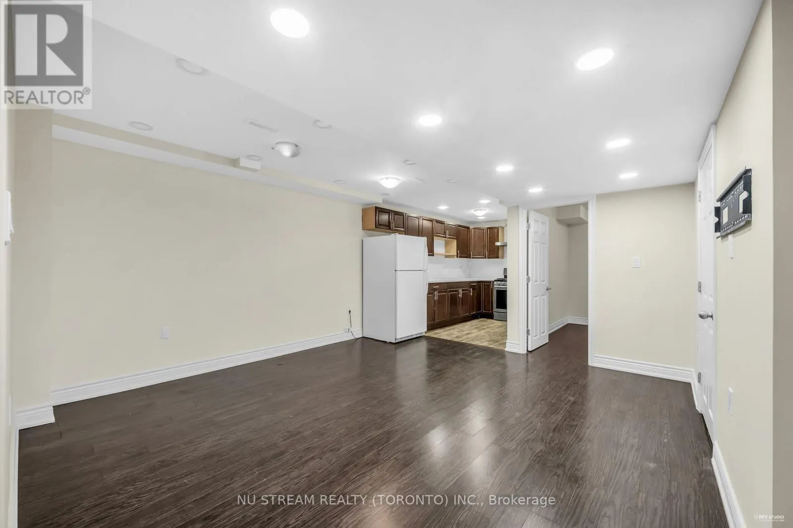 15 TRINCO WAY