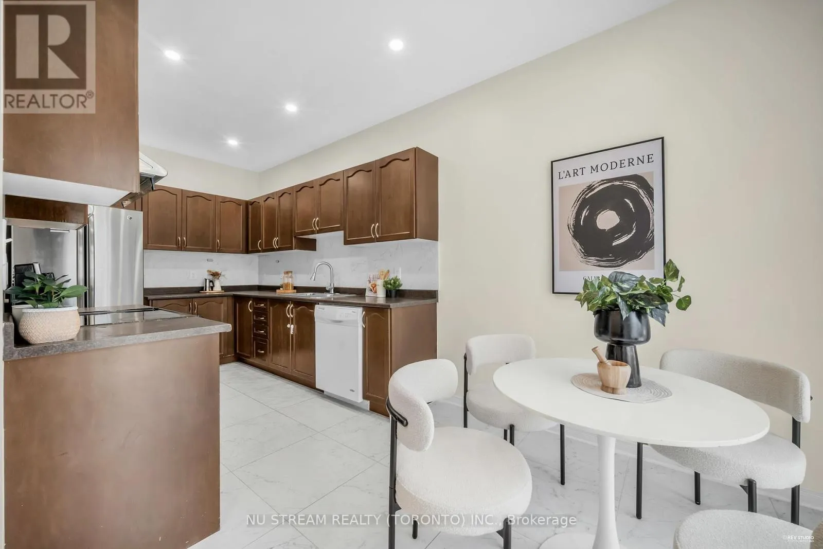 15 TRINCO WAY