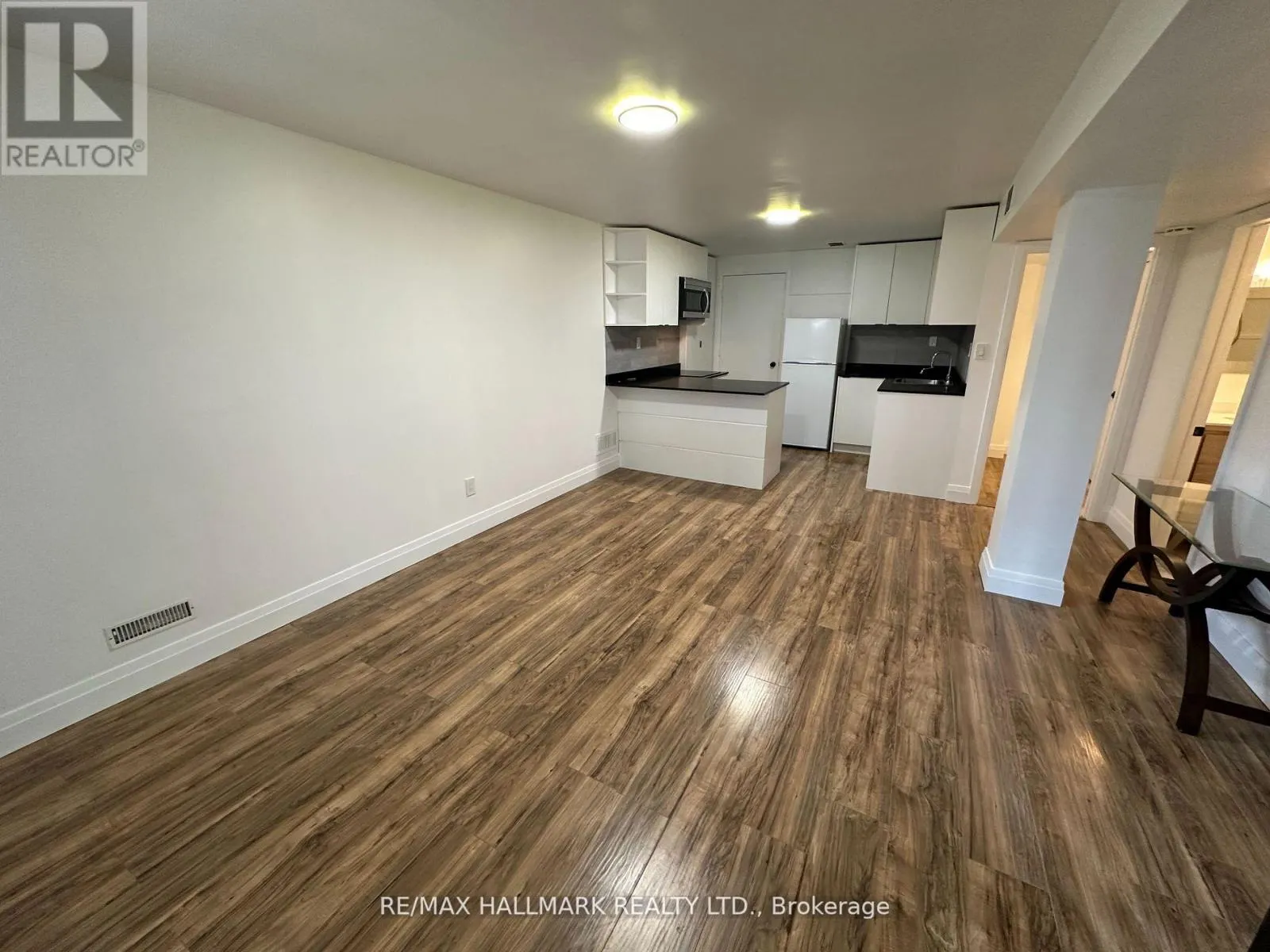 #BSMT - 256 STONE ROAD